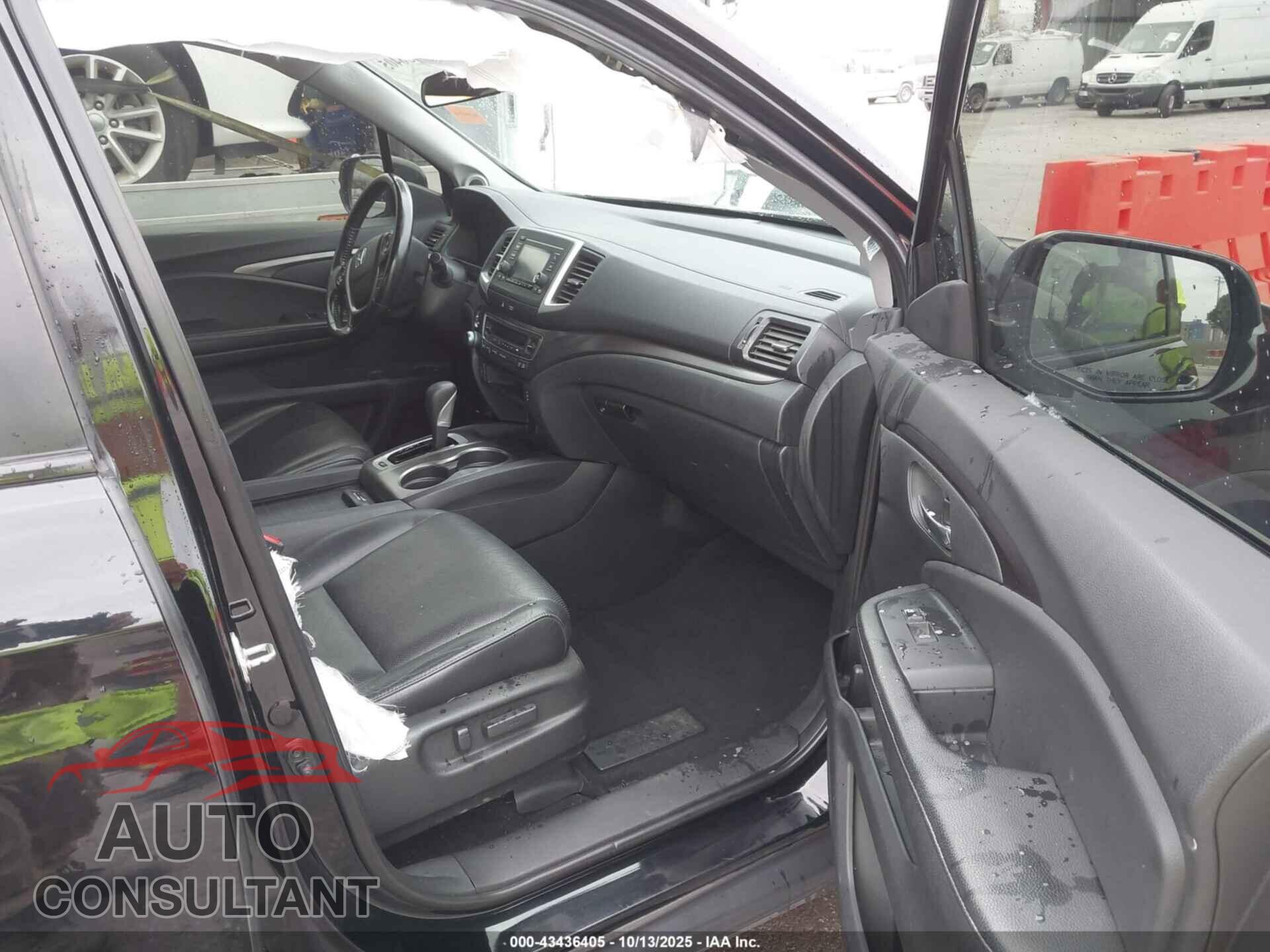 HONDA RIDGELINE 2017 - 5FPYK3F54HB019723