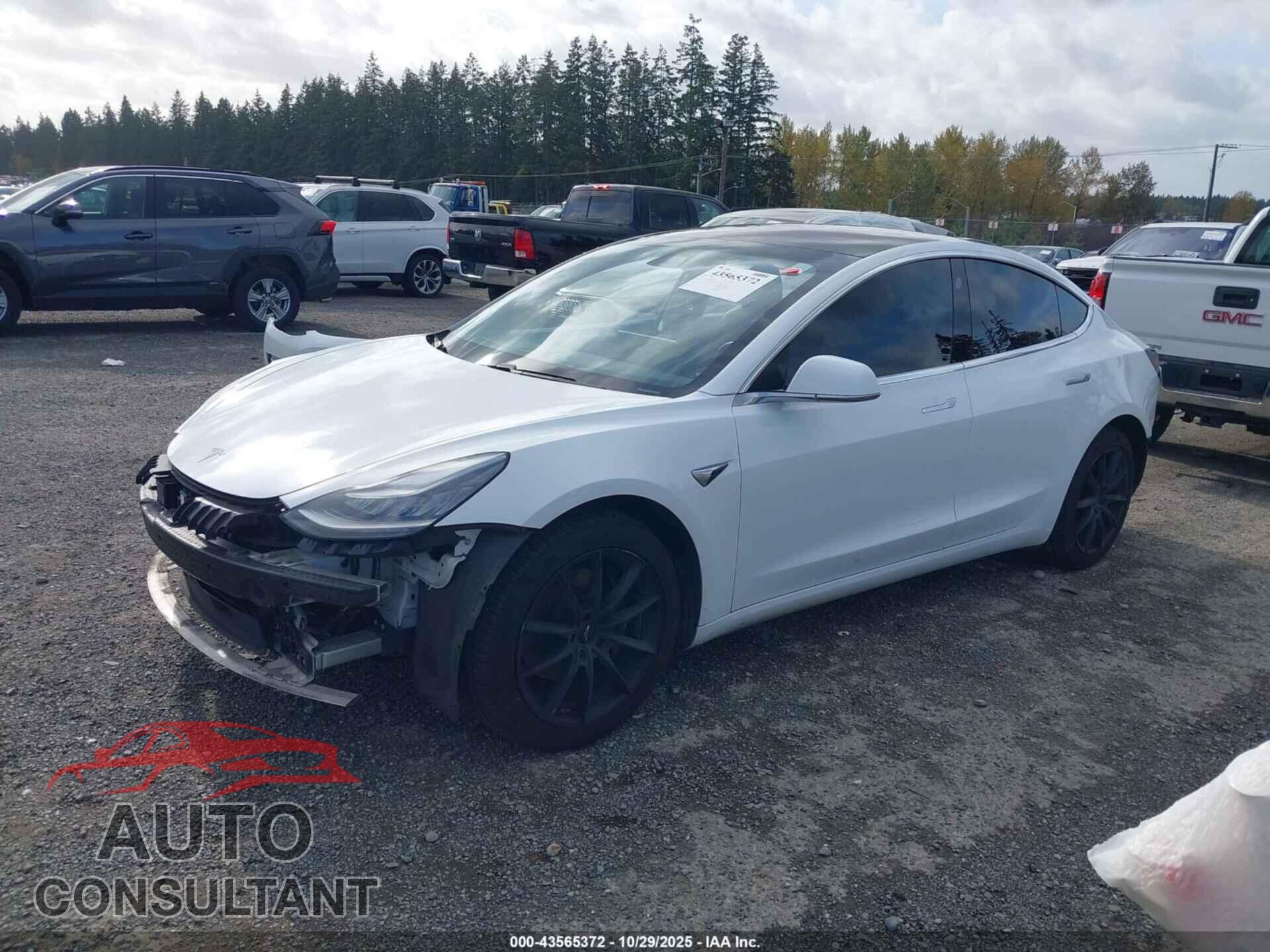 TESLA MODEL 3 2018 - 5YJ3E1EB4JF094708