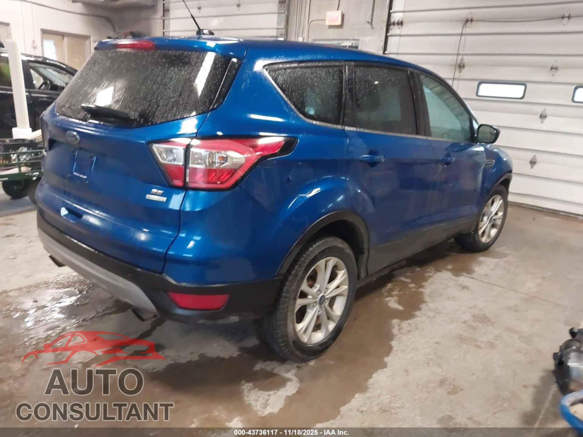FORD ESCAPE 2017 - 1FMCU0GD4HUB97698