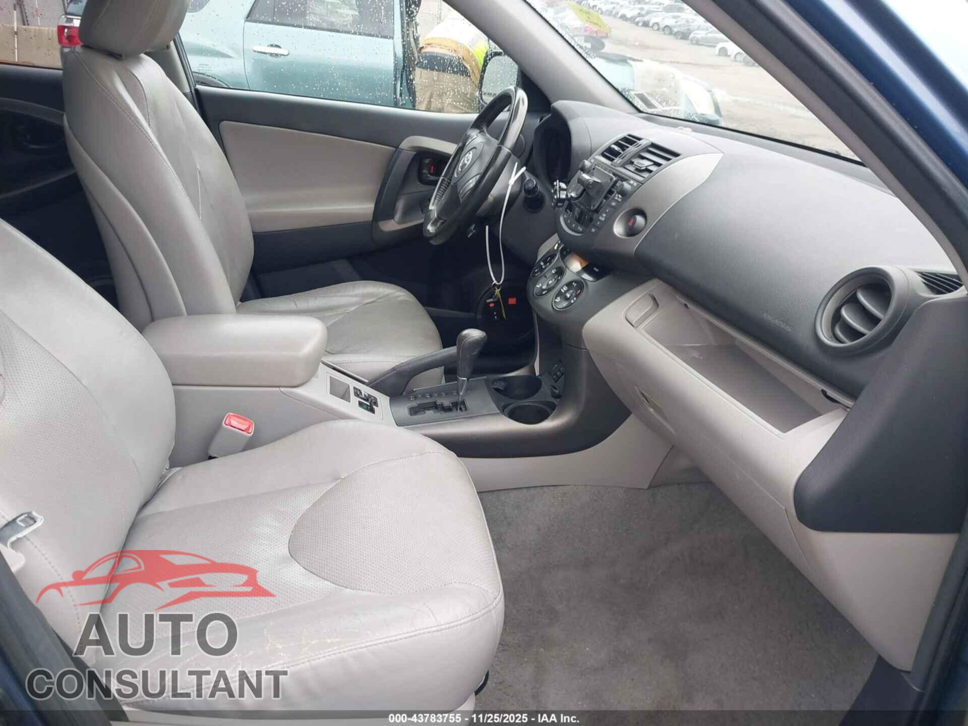 TOYOTA RAV4 2011 - 2T3DK4DV4BW044641