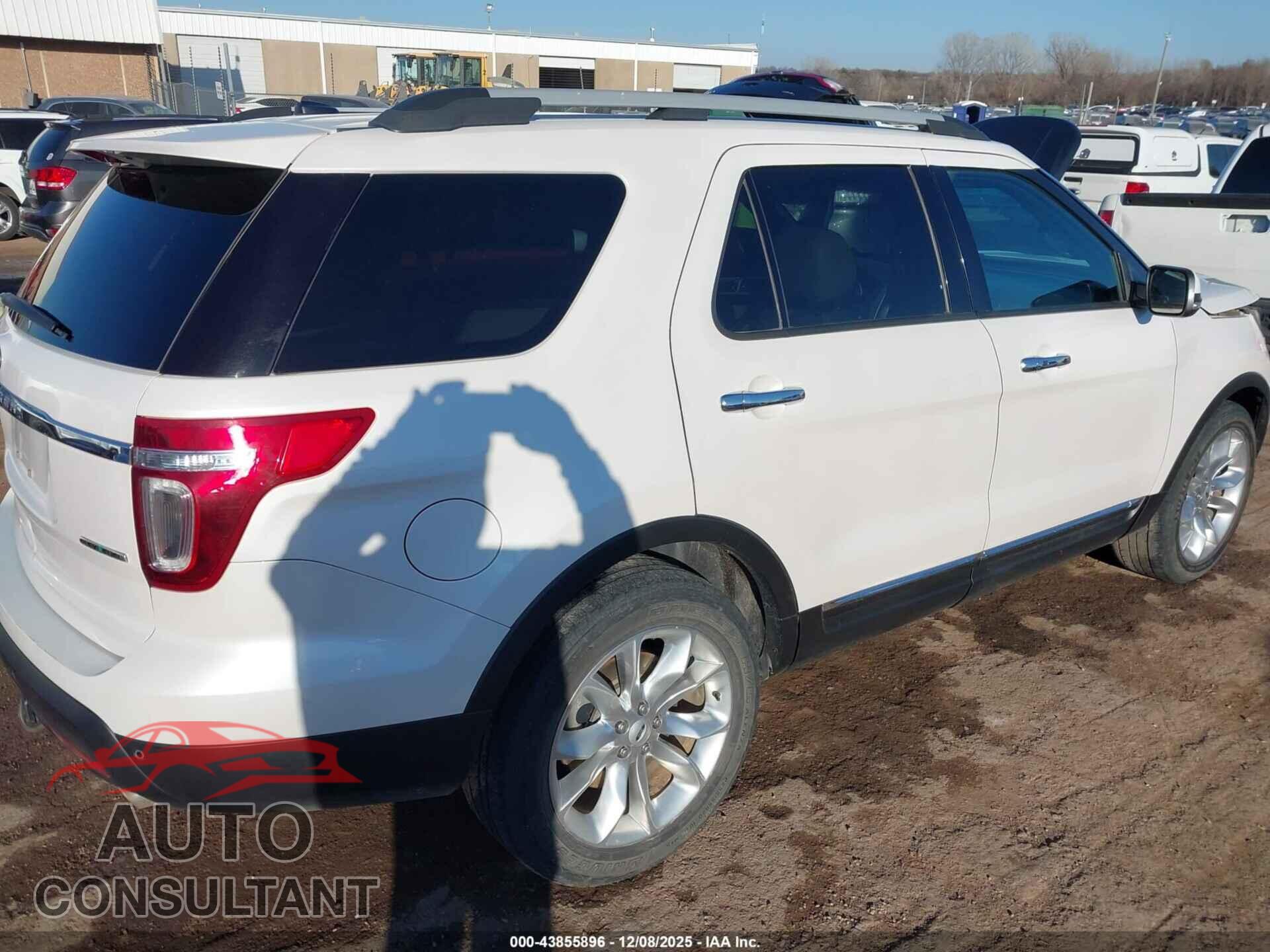 FORD EXPLORER 2015 - 1FM5K7F89FGA06784