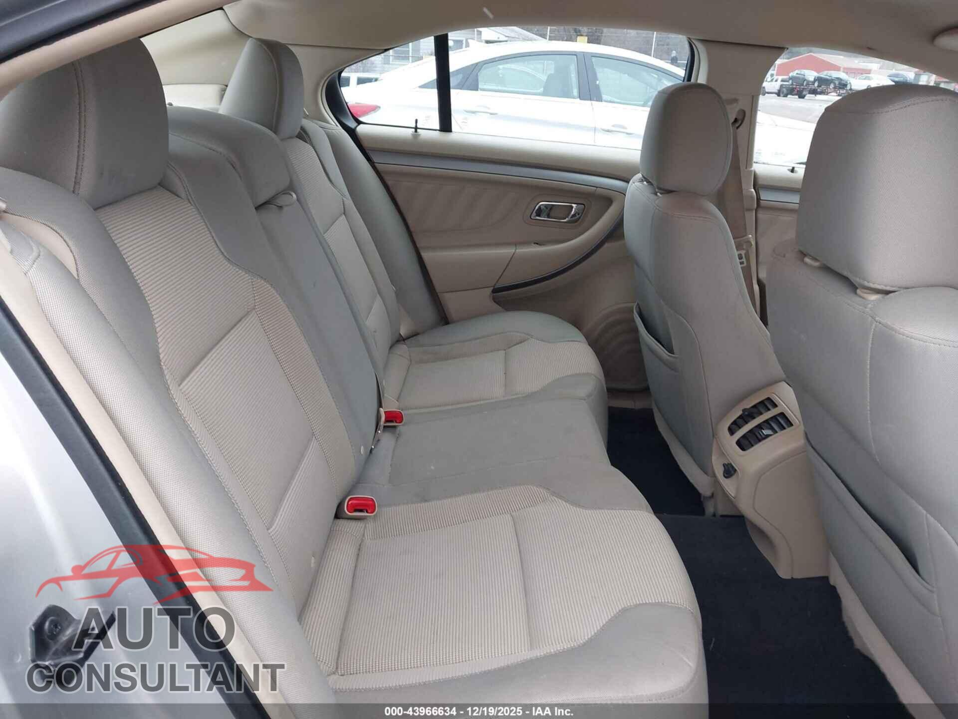 FORD TAURUS 2015 - 1FAHP2E96FG105293
