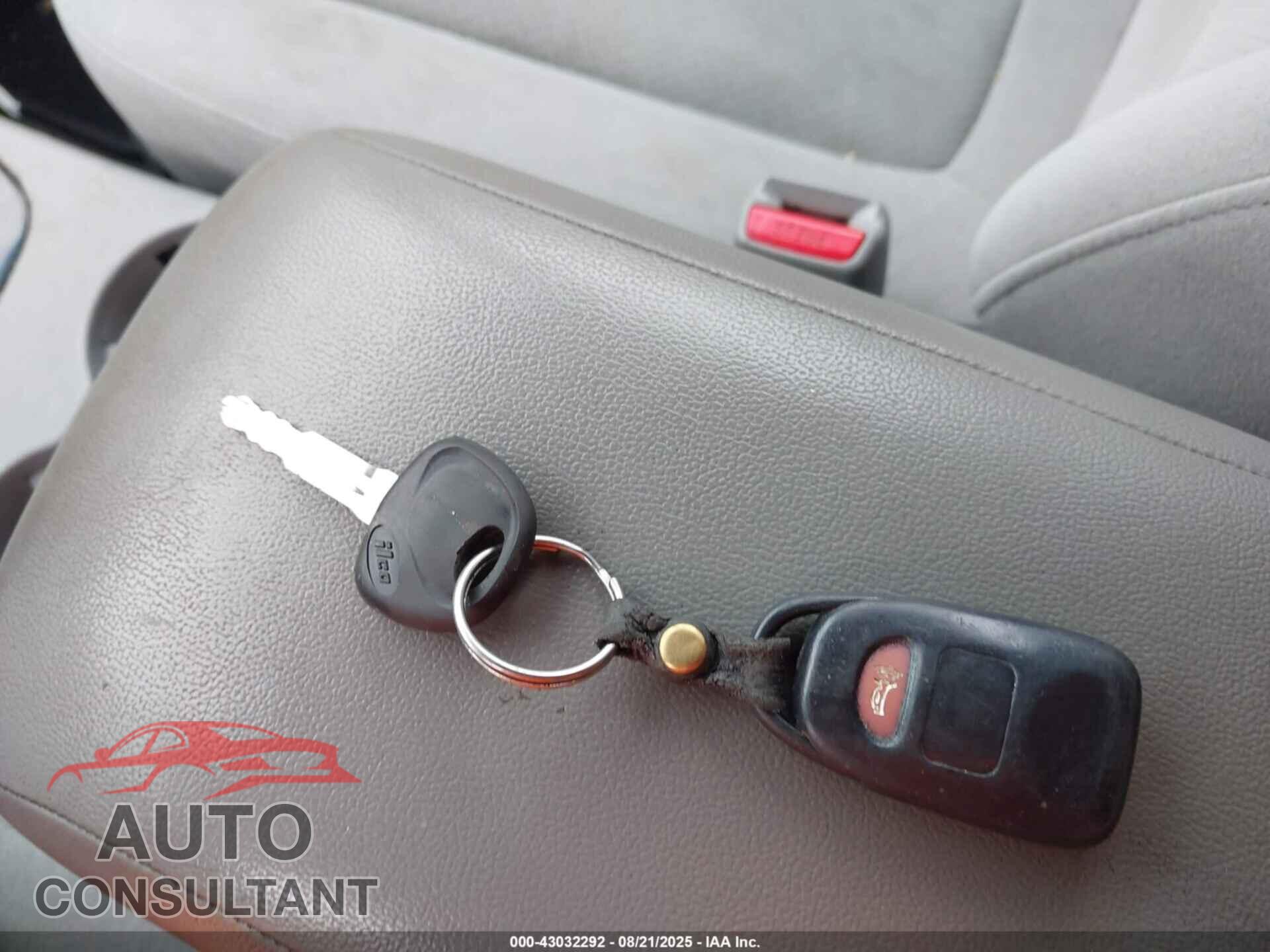HYUNDAI SANTA FE 2009 - 5NMSG73D39H270798