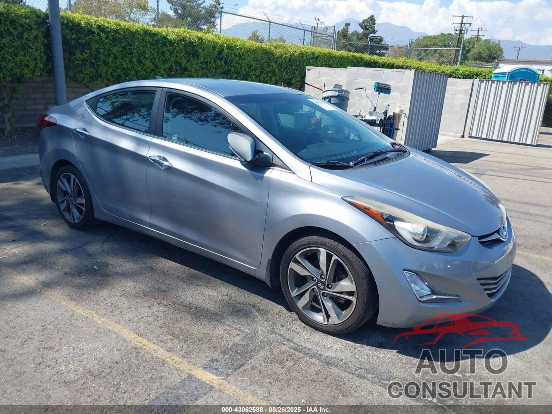 HYUNDAI ELANTRA 2015 - 5NPDH4AE2FH621473