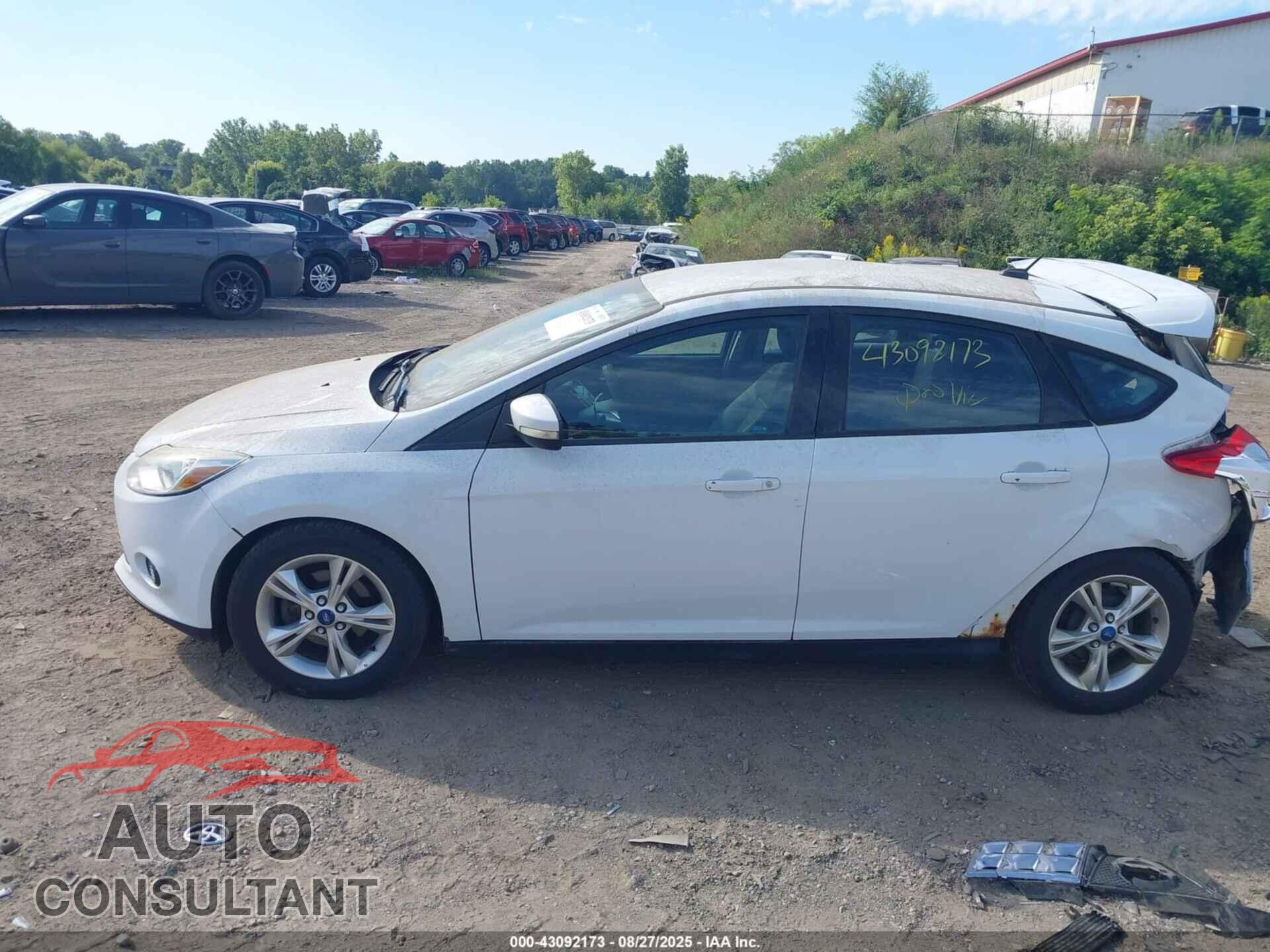 FORD FOCUS 2013 - 1FADP3K27DL277185