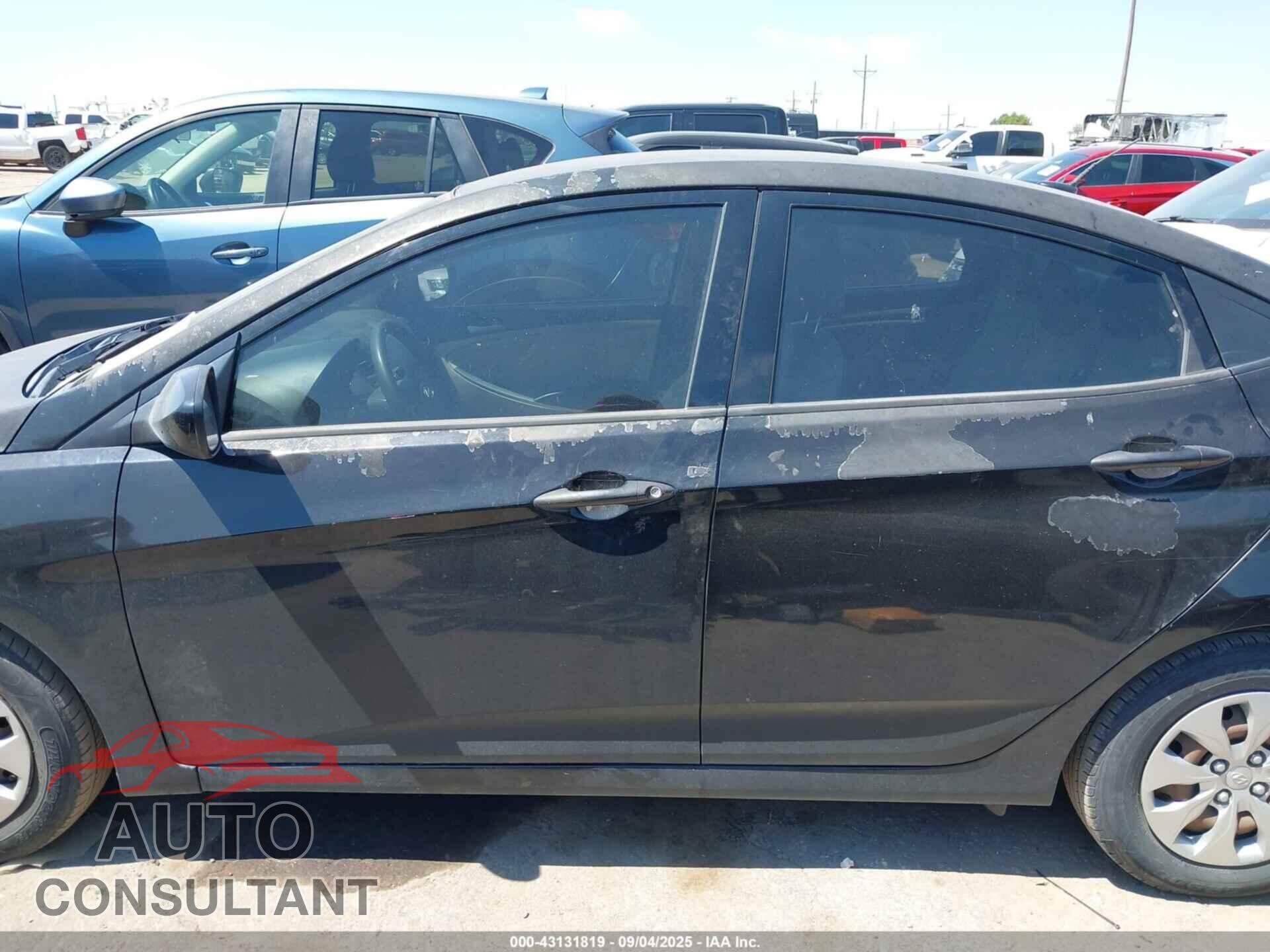 HYUNDAI ACCENT 2016 - KMHCT4AE4GU165103