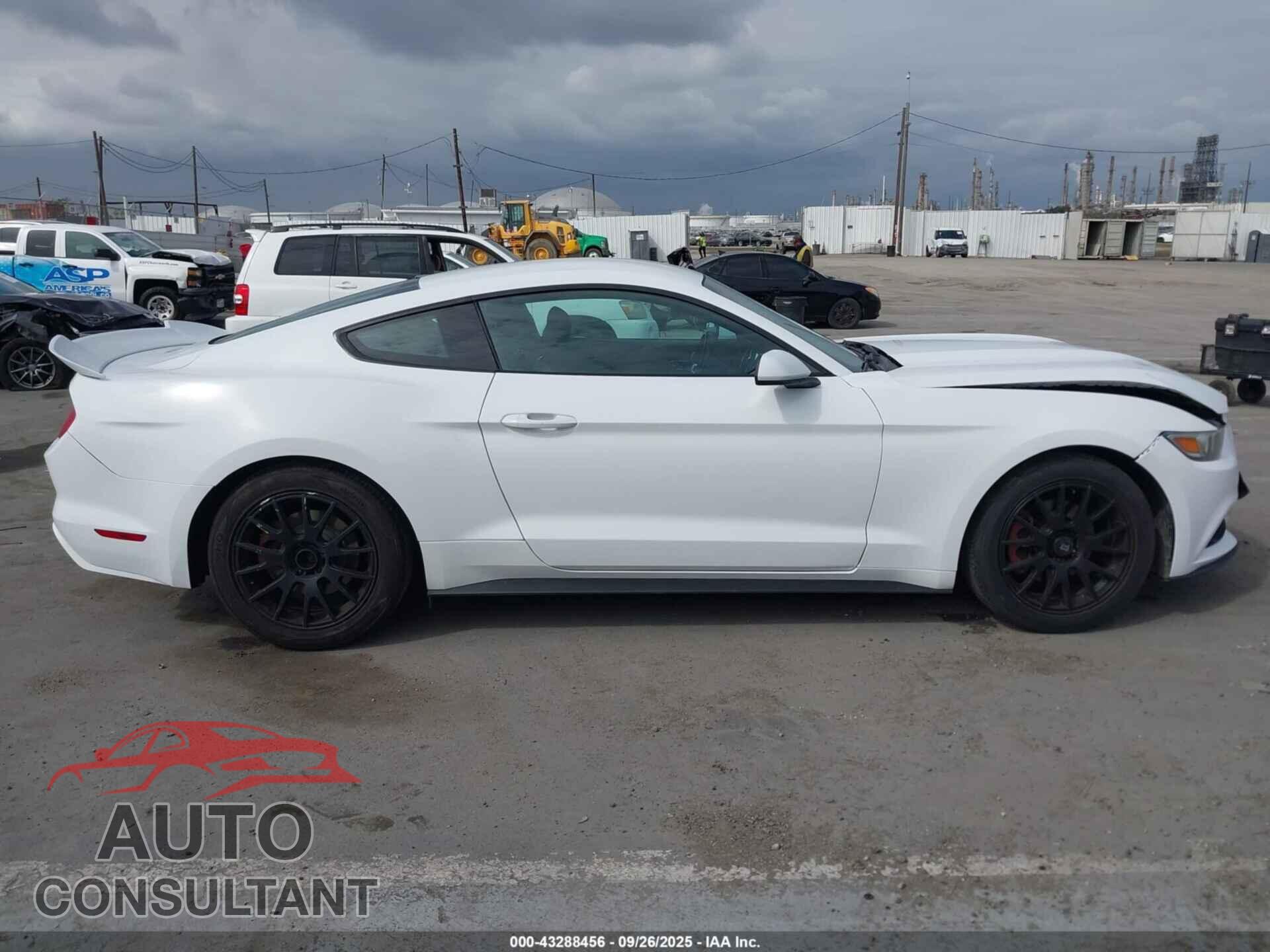 FORD MUSTANG 2015 - 1FA6P8AM9F5372184