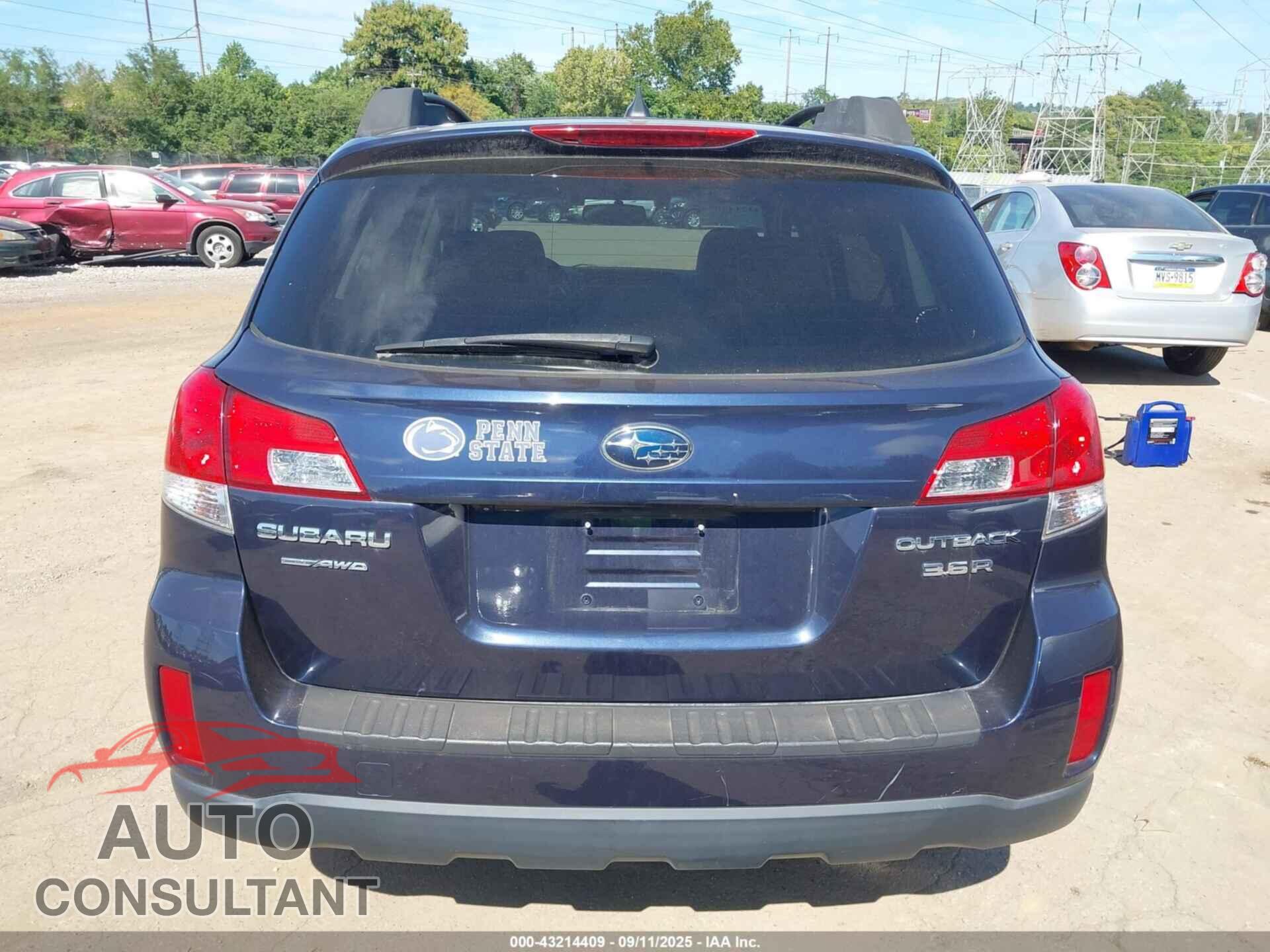 SUBARU OUTBACK 2013 - 4S4BRDPC4D2223153
