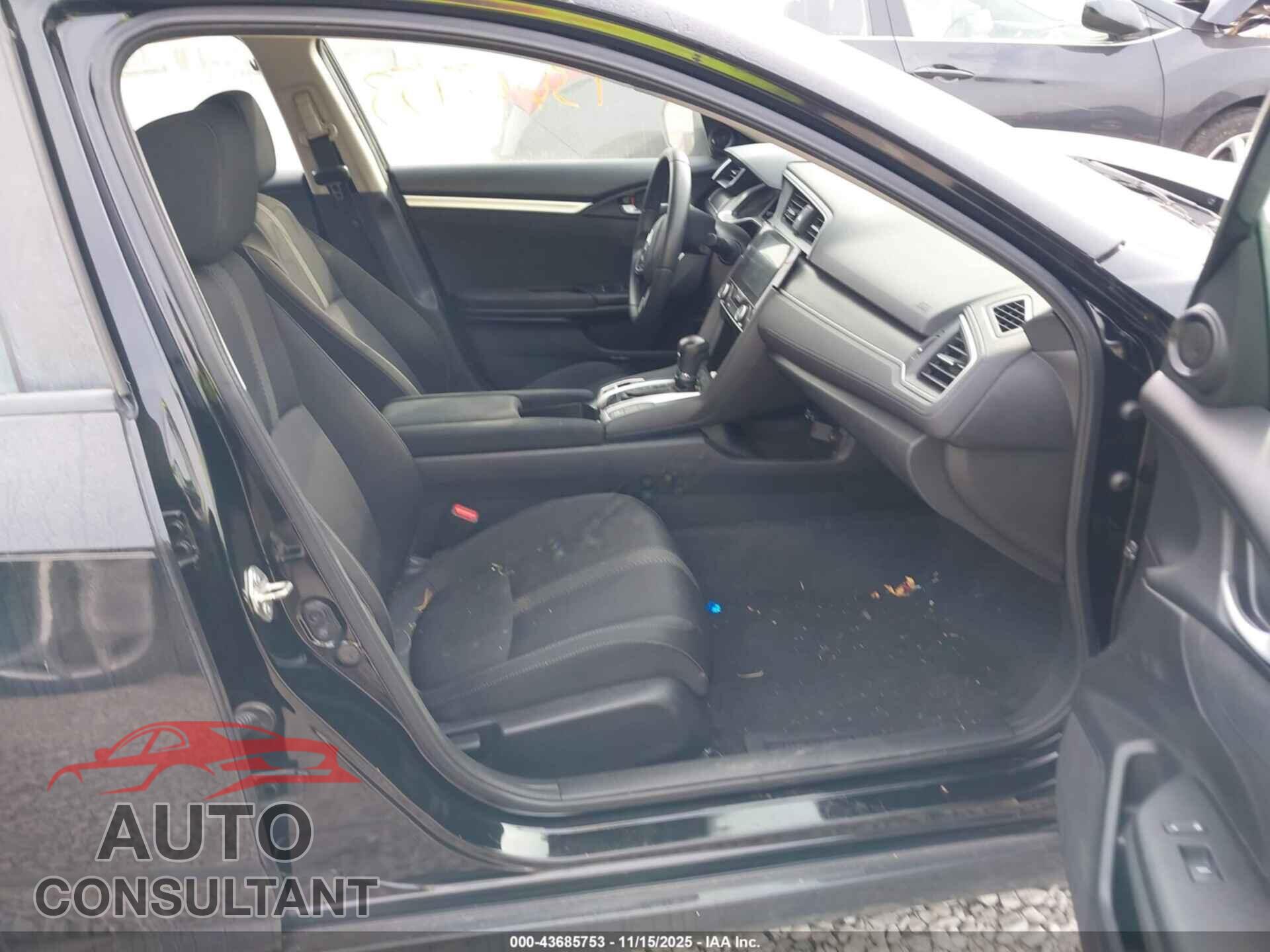HONDA CIVIC 2017 - 2HGFC2F77HH558471