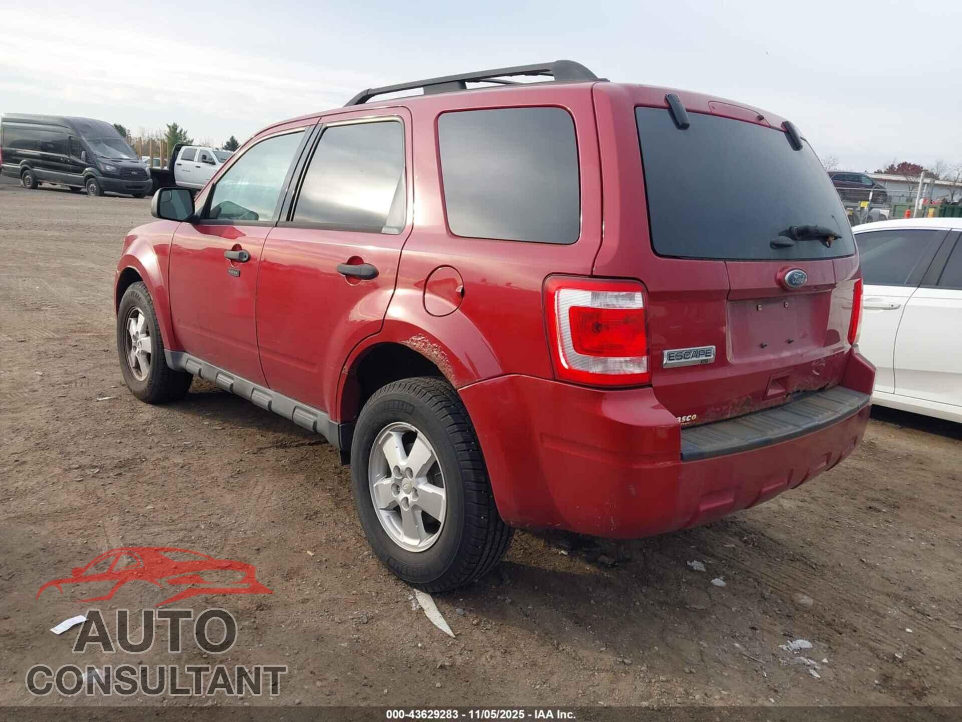 FORD ESCAPE 2011 - 1FMCU9D75BKA95008