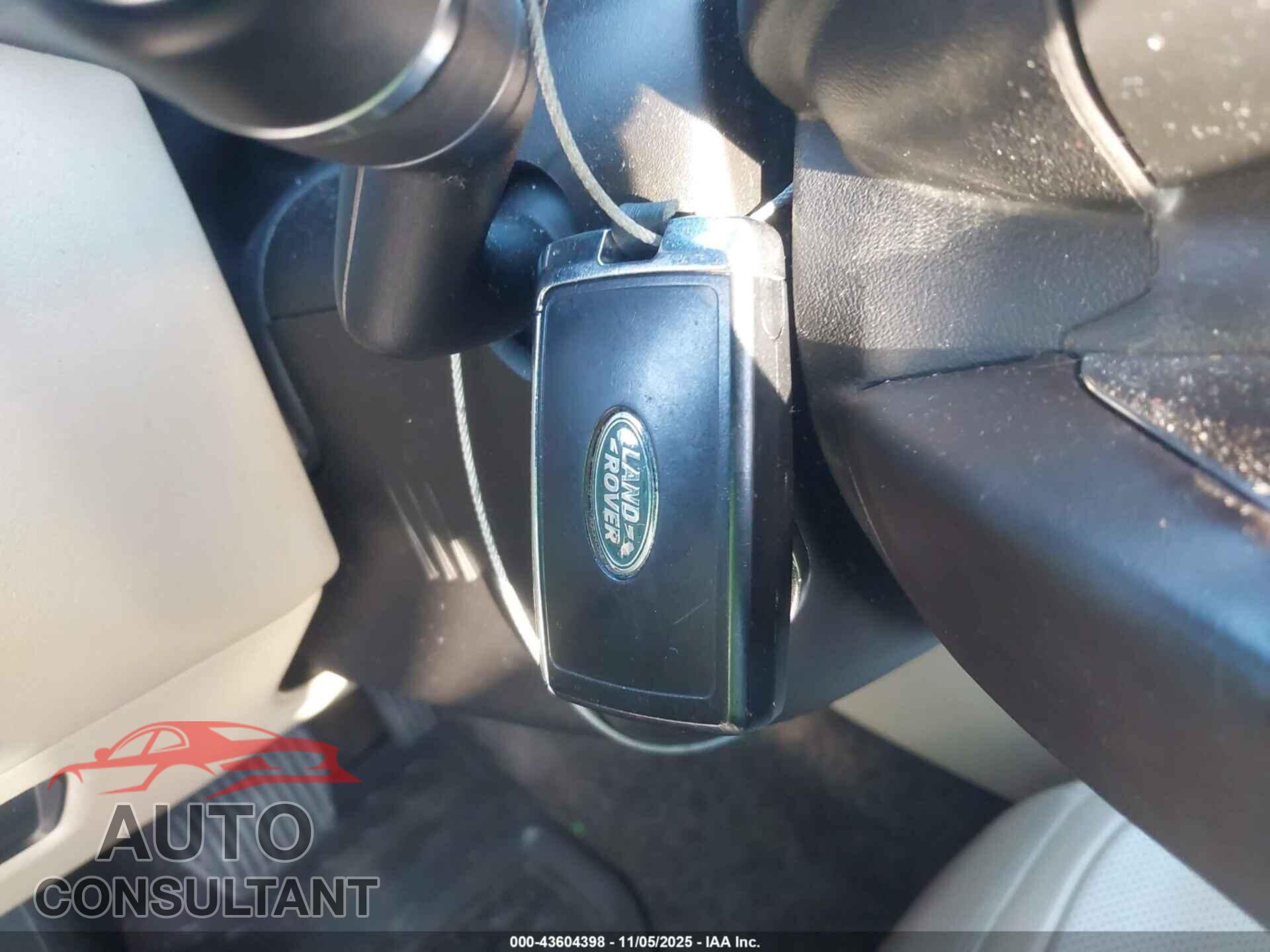 LAND ROVER RANGE ROVER 2018 - SALGS2SV5JA389901