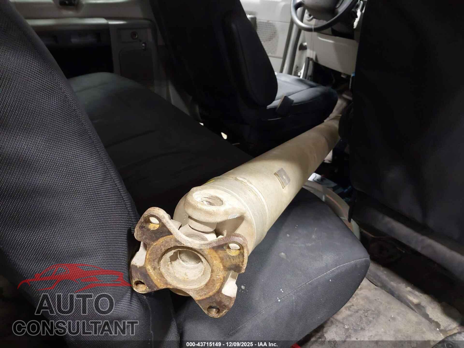 FORD E-350 SUPER DUTY 2013 - 1FBSS3BL9DDB09104