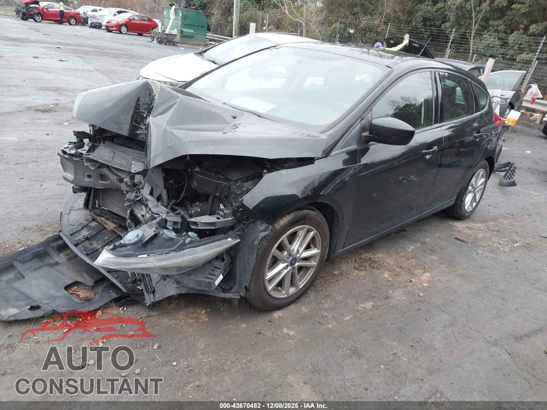 FORD FOCUS 2018 - 1FADP3K28JL208050