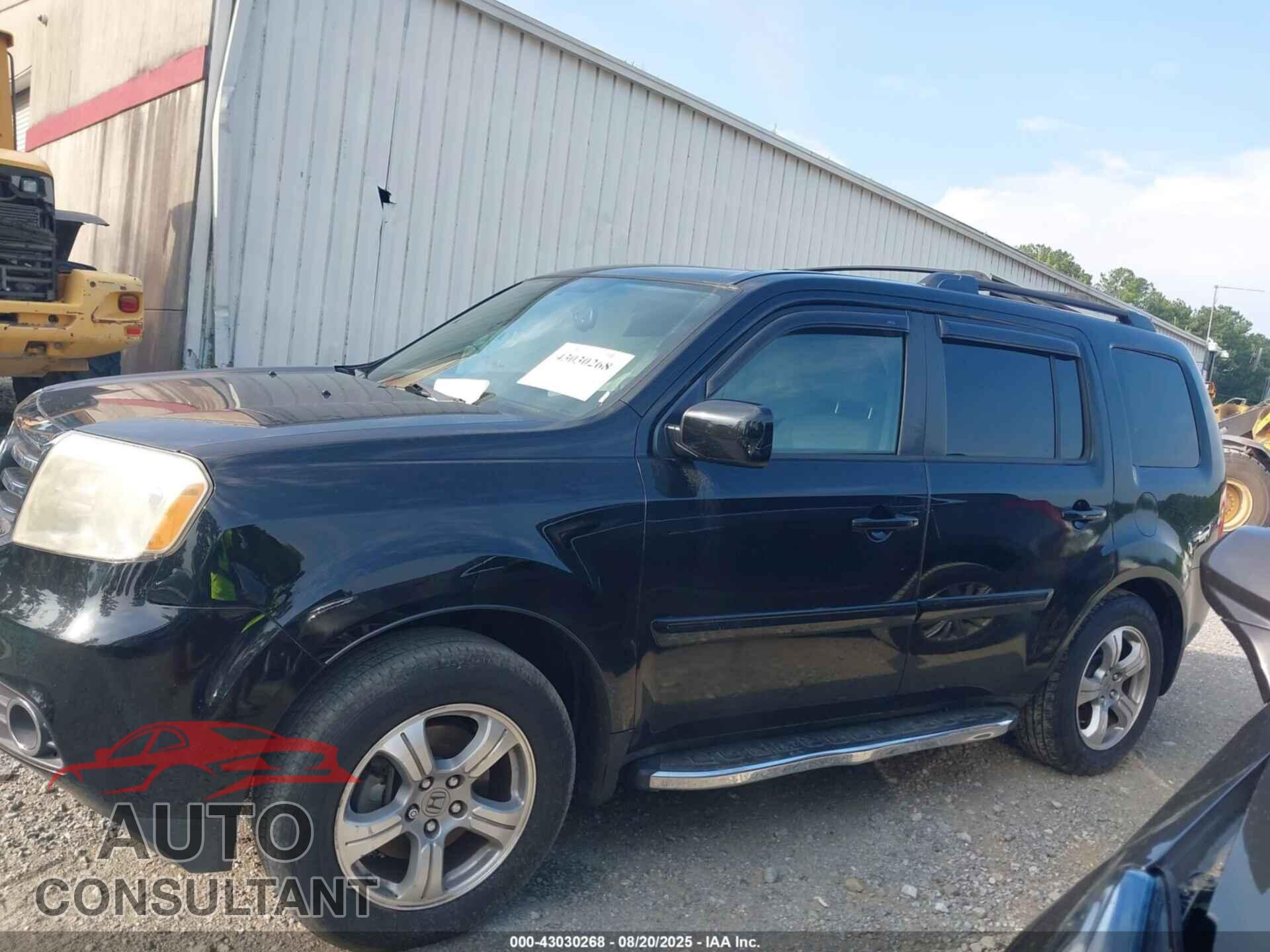 HONDA PILOT 2013 - 5FNYF3H73DB024031