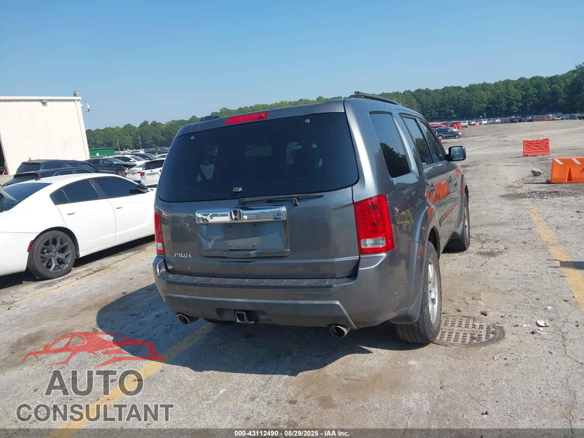 HONDA PILOT 2011 - 5FNYF3H47BB018171