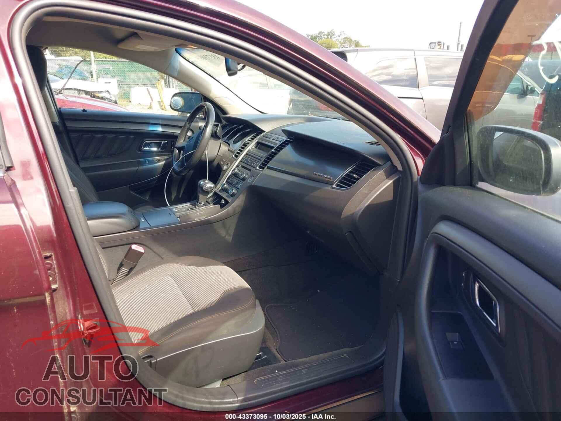 FORD TAURUS 2011 - 1FAHP2EW5BG166876