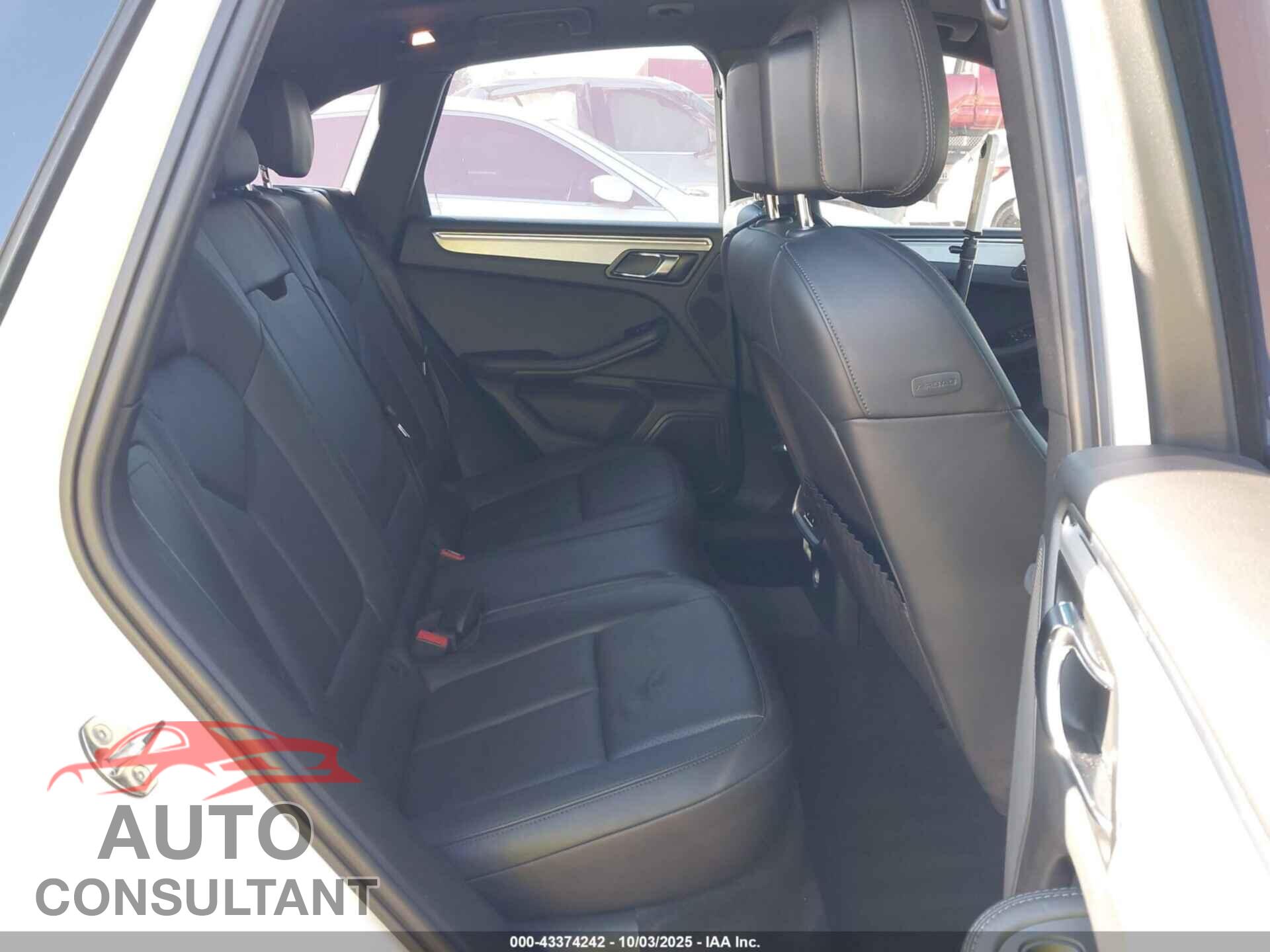 PORSCHE MACAN 2015 - WP1AB2A54FLB55368