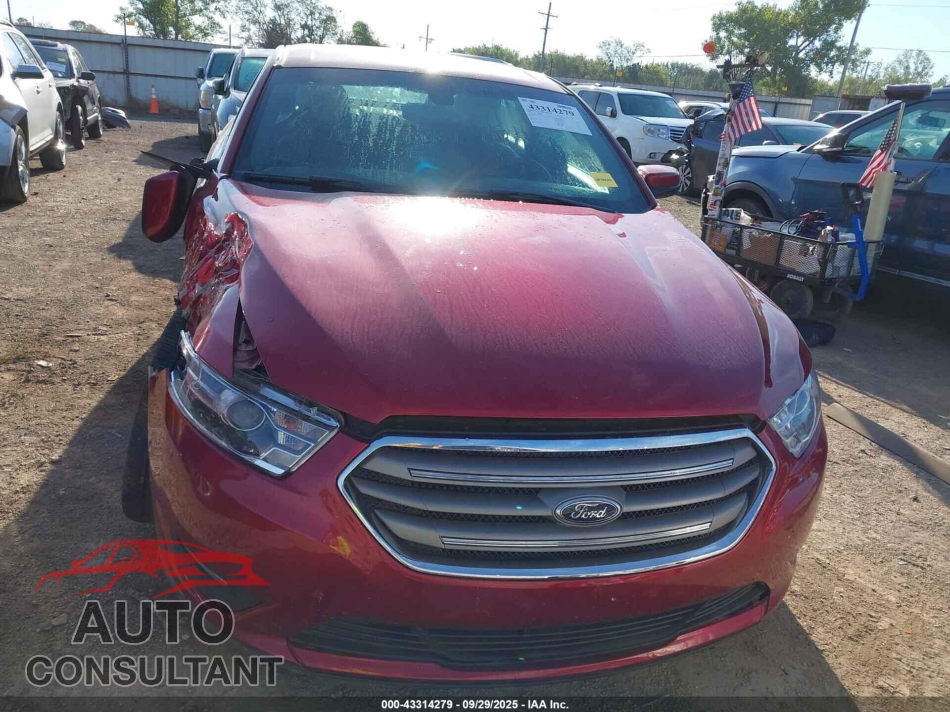 FORD TAURUS 2016 - 1FAHP2E83GG158140