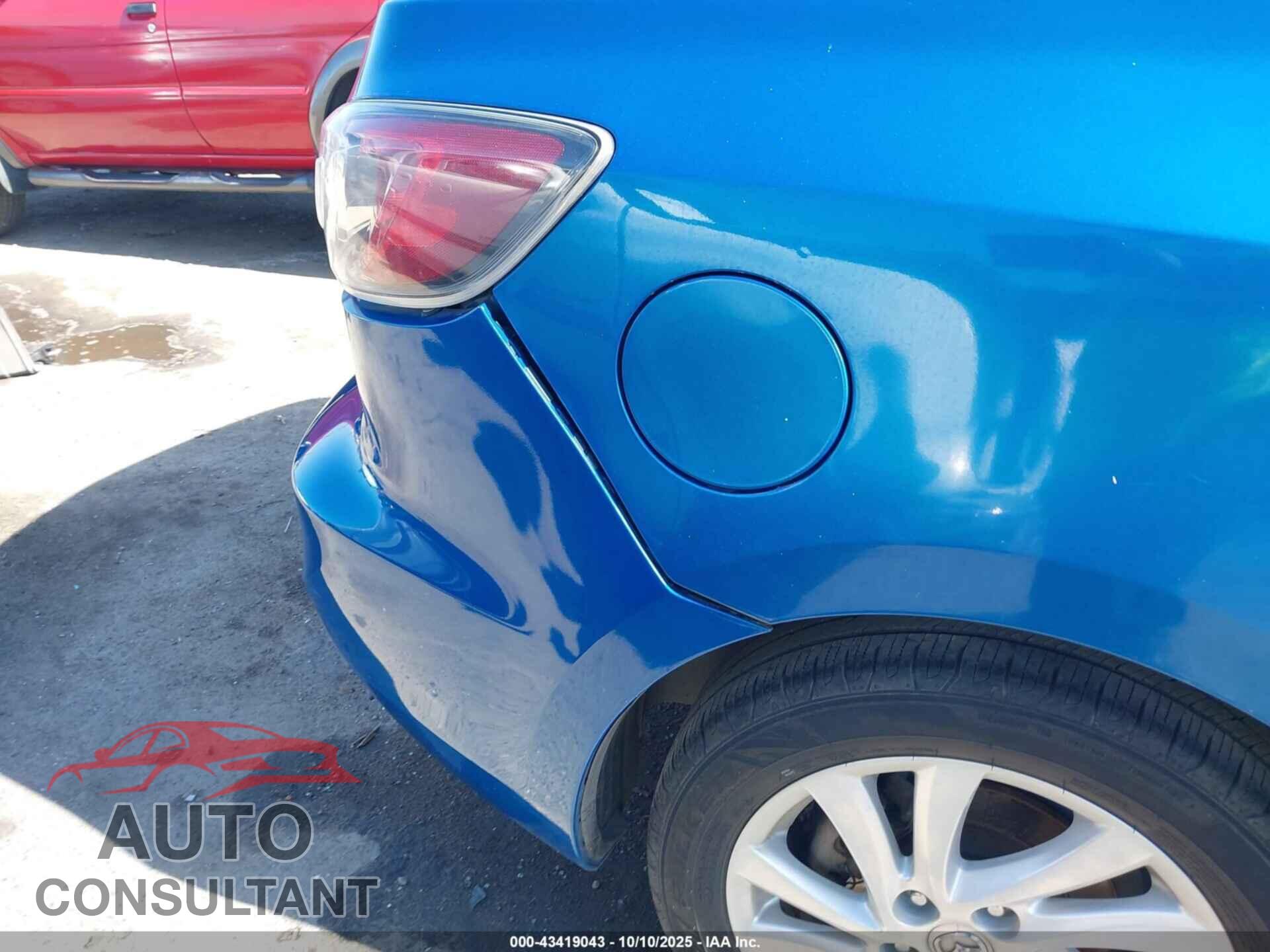 MAZDA MAZDA3 2012 - JM1BL1V89C1611406