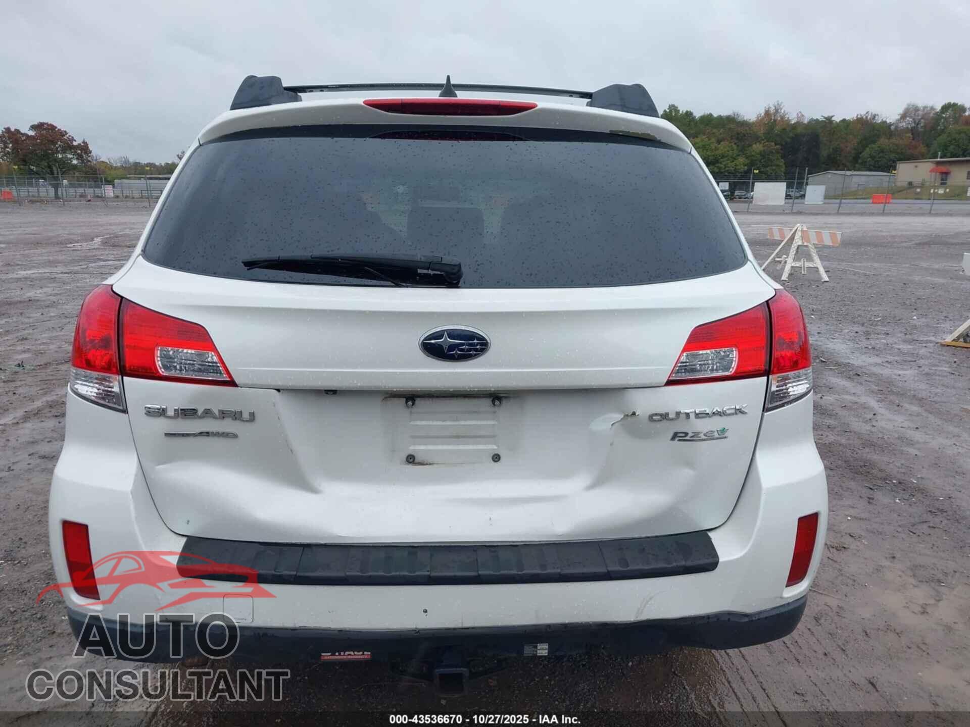 SUBARU OUTBACK 2012 - 4S4BRBKC4C3302469