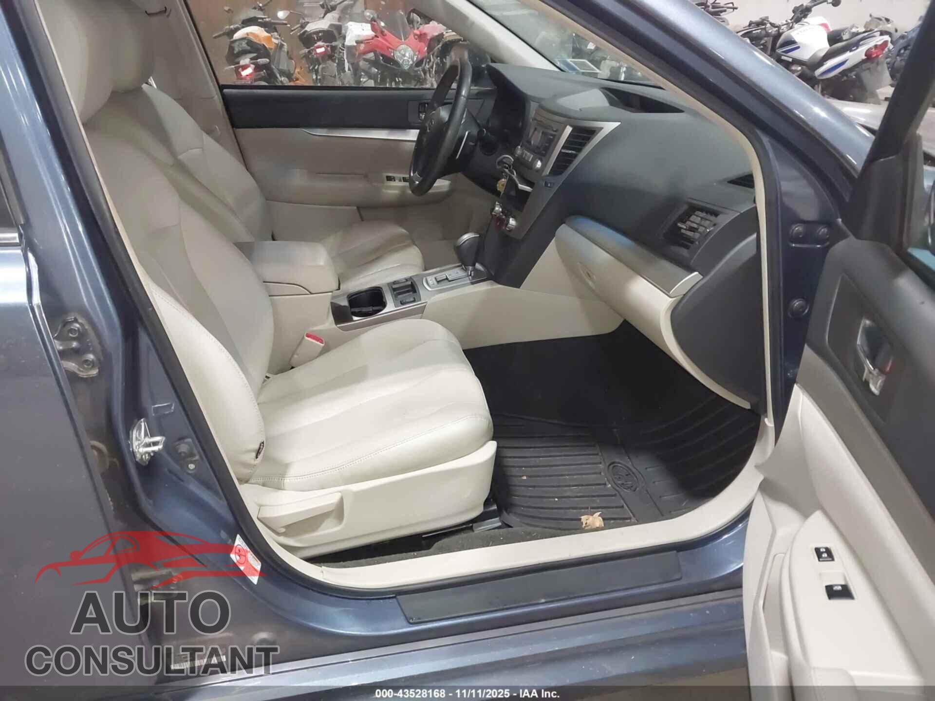 SUBARU LEGACY 2013 - 4S3BMBC60D3048367
