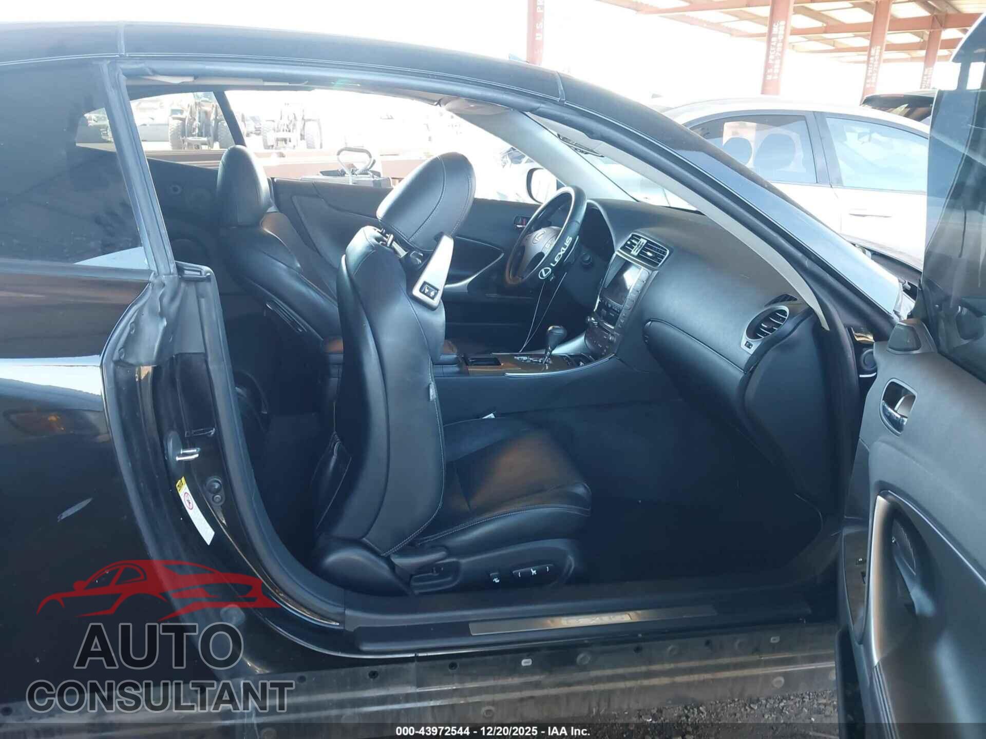 LEXUS IS 350C 2010 - JTHFE2C27A2502898