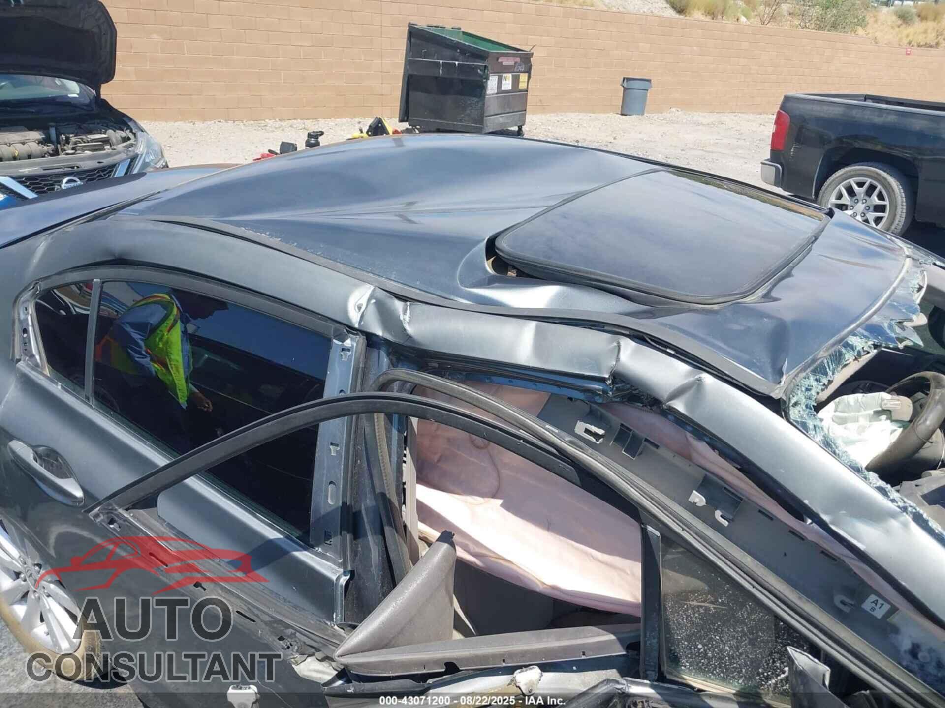 HONDA CIVIC 2012 - 19XFB2F83CE380248