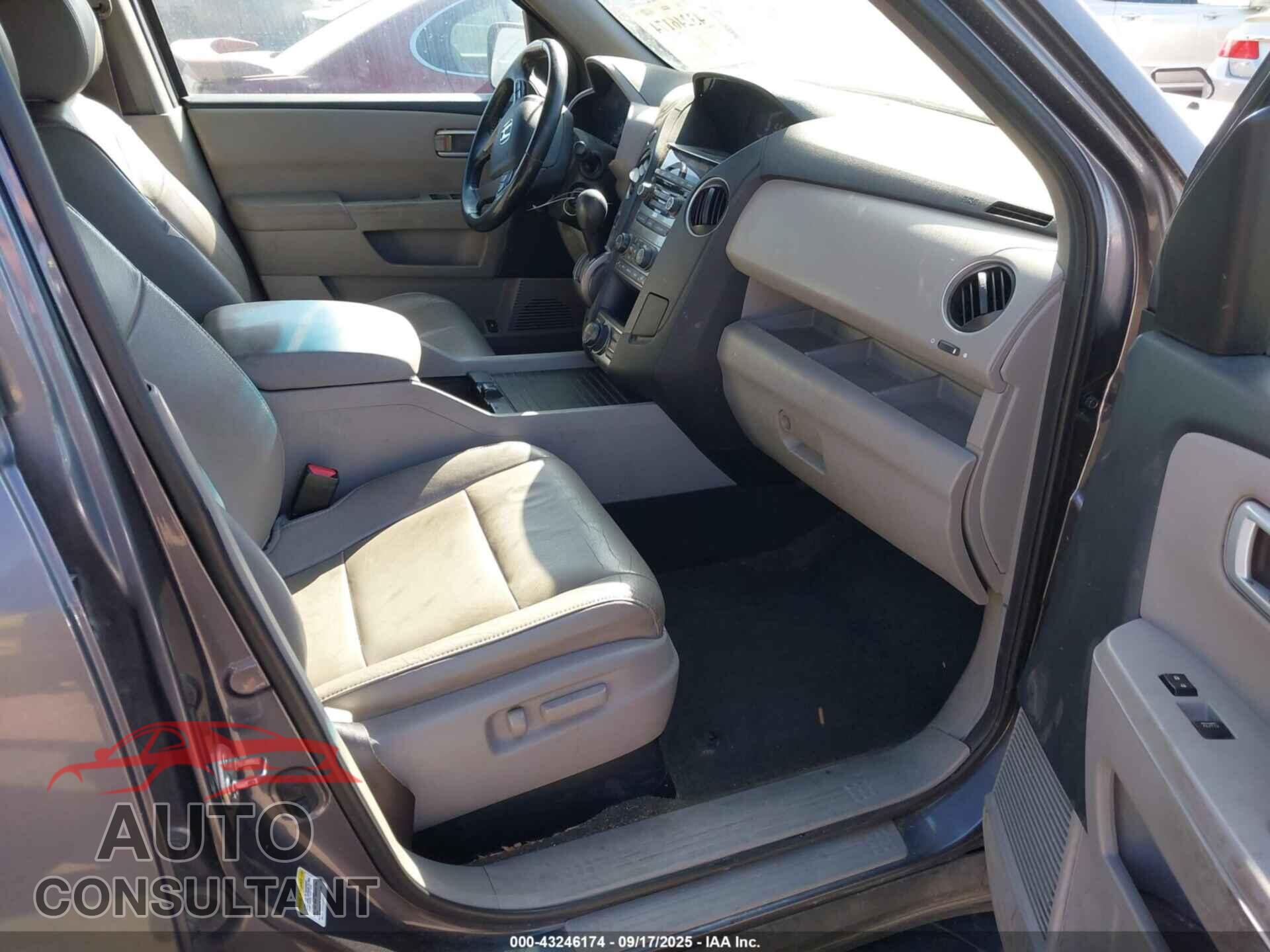 HONDA PILOT 2015 - 5FNYF4H7XFB034046