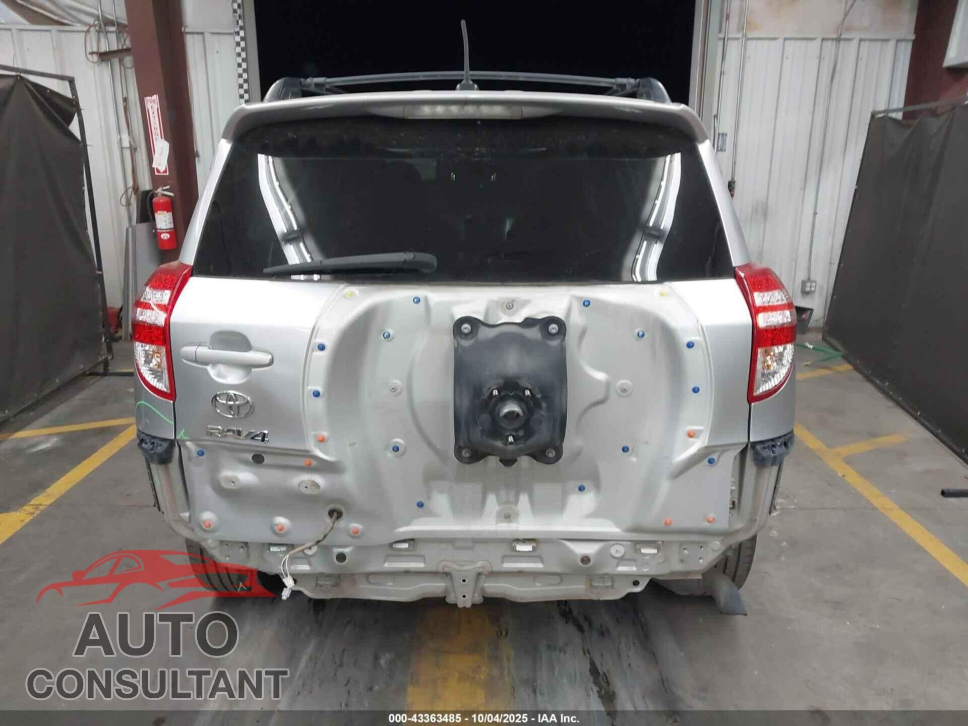 TOYOTA RAV4 2012 - 2T3WF4DV2CW147720