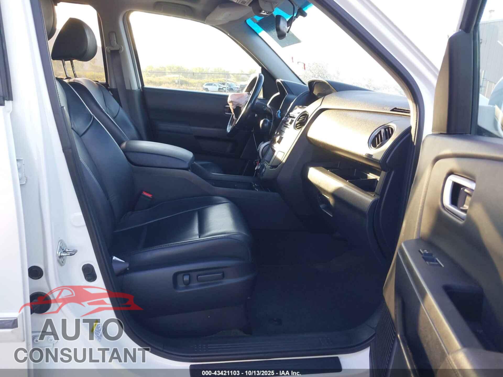 HONDA PILOT 2015 - 5FNYF4H97FB071332