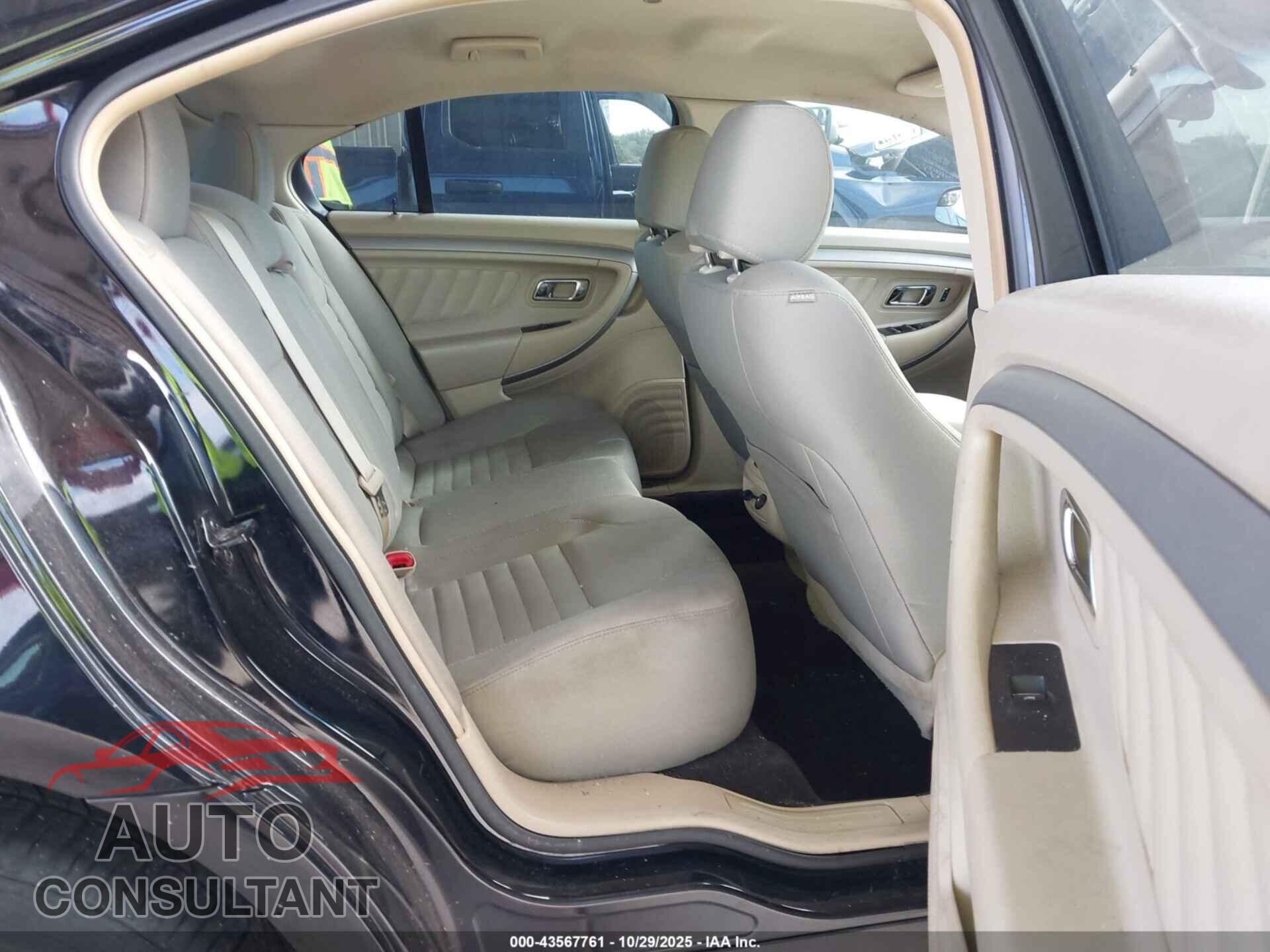 FORD TAURUS 2017 - 1FAHP2D9OHG129464