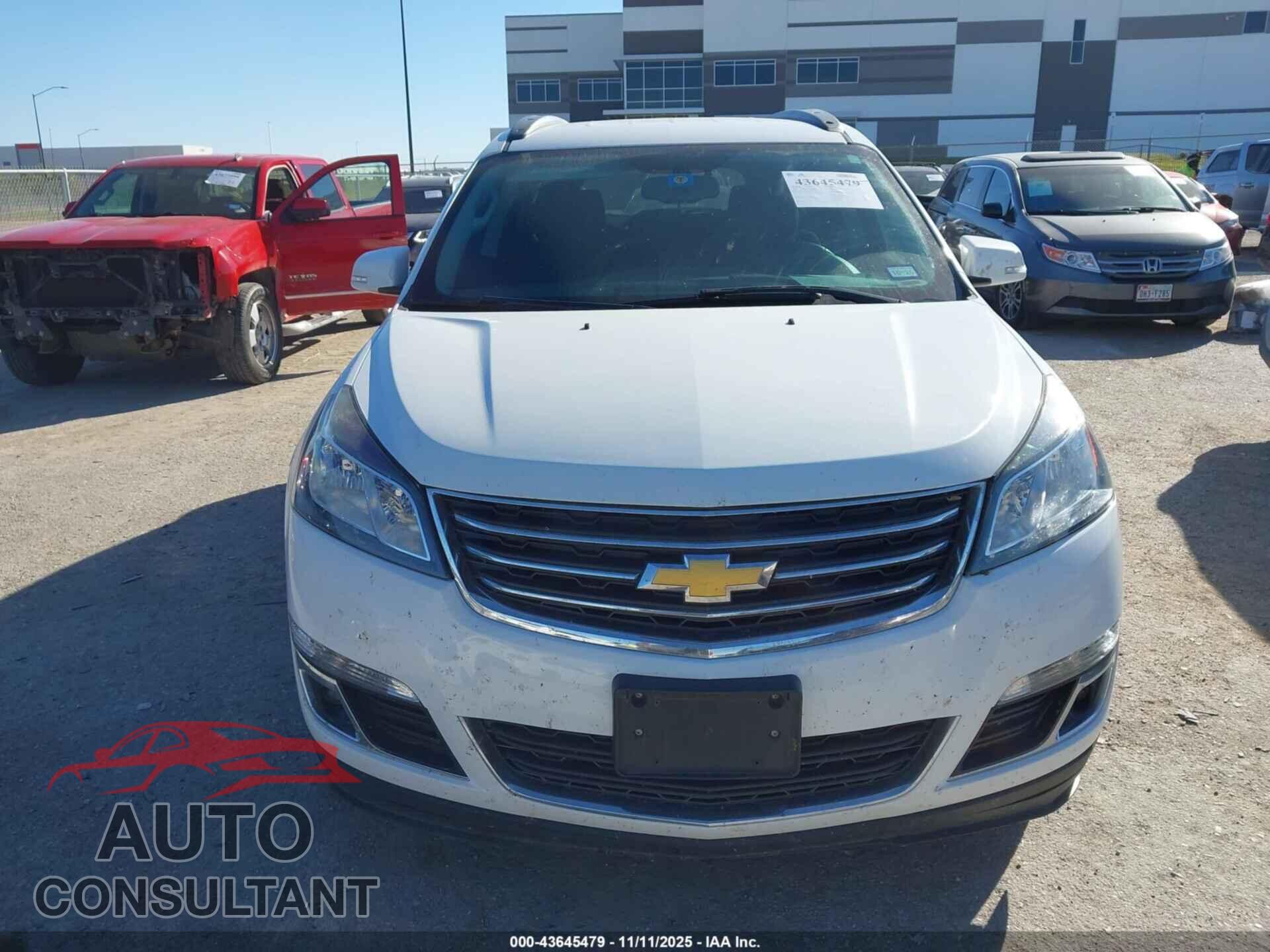CHEVROLET TRAVERSE 2017 - 1GNKRGKD0HJ136293
