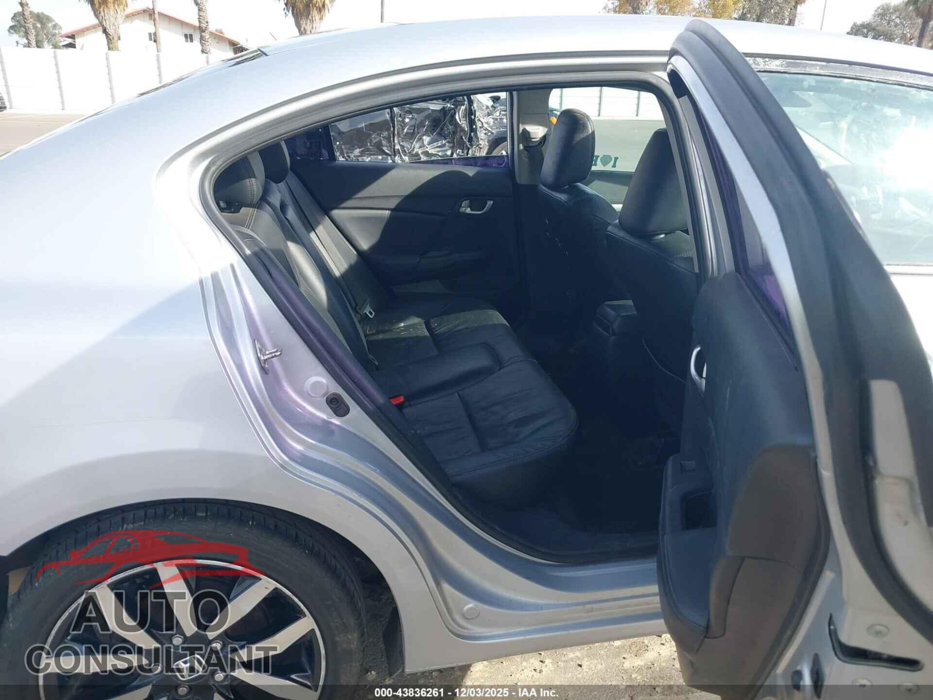 HONDA CIVIC 2015 - 2HGFB2F92FH531678