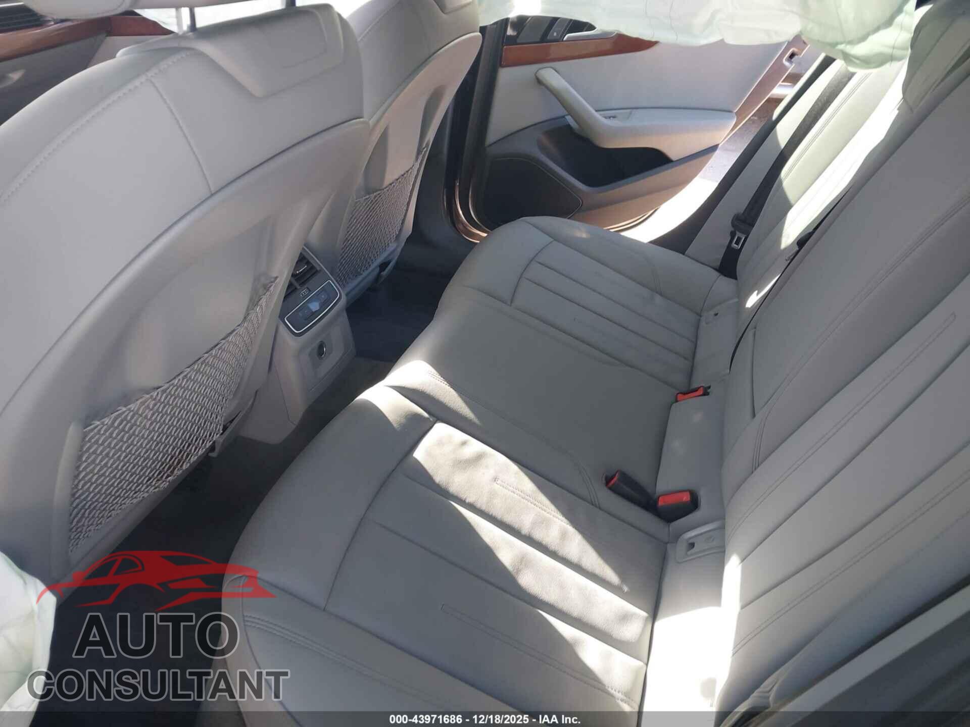 AUDI A4 2020 - WAUGMAF48LA056721