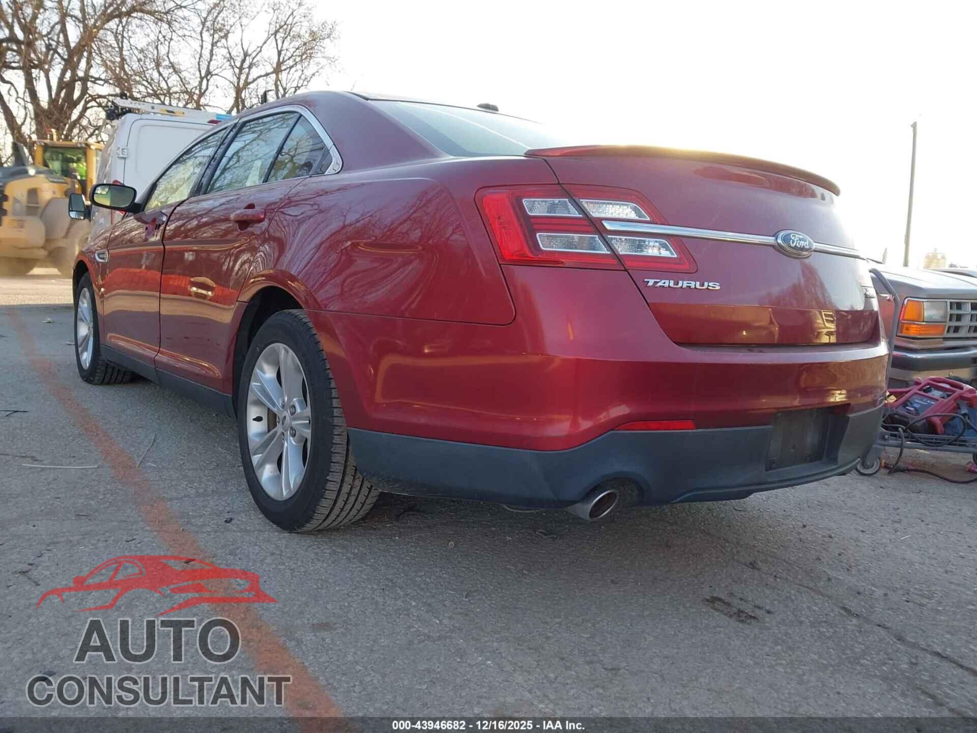 FORD TAURUS 2013 - 1FAHP2E80DG133336