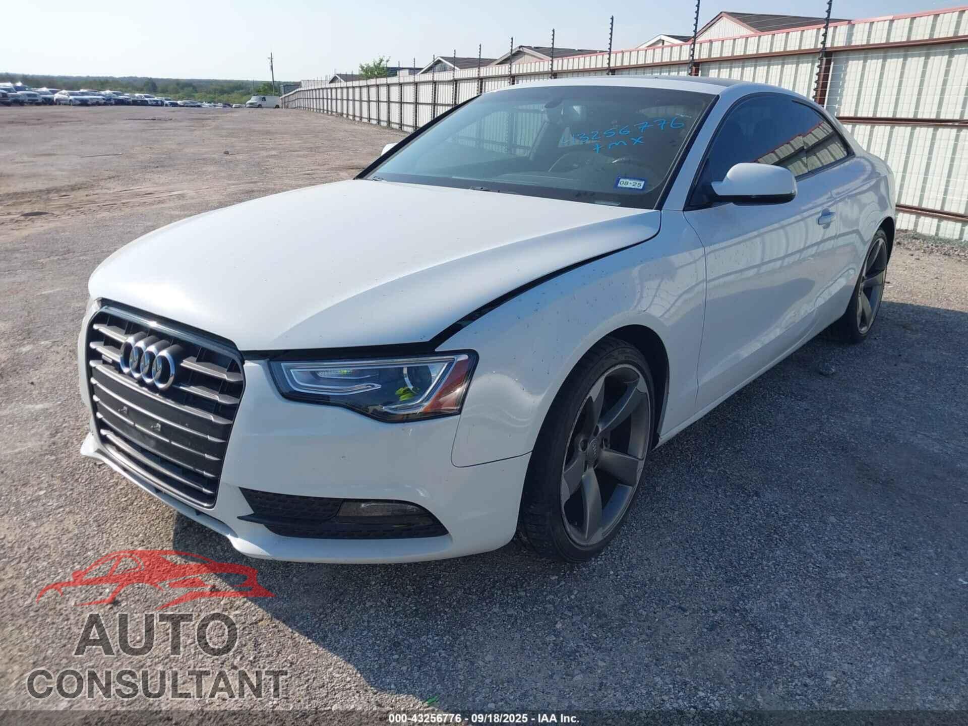AUDI A5 2014 - WAULFAFRXEA009102