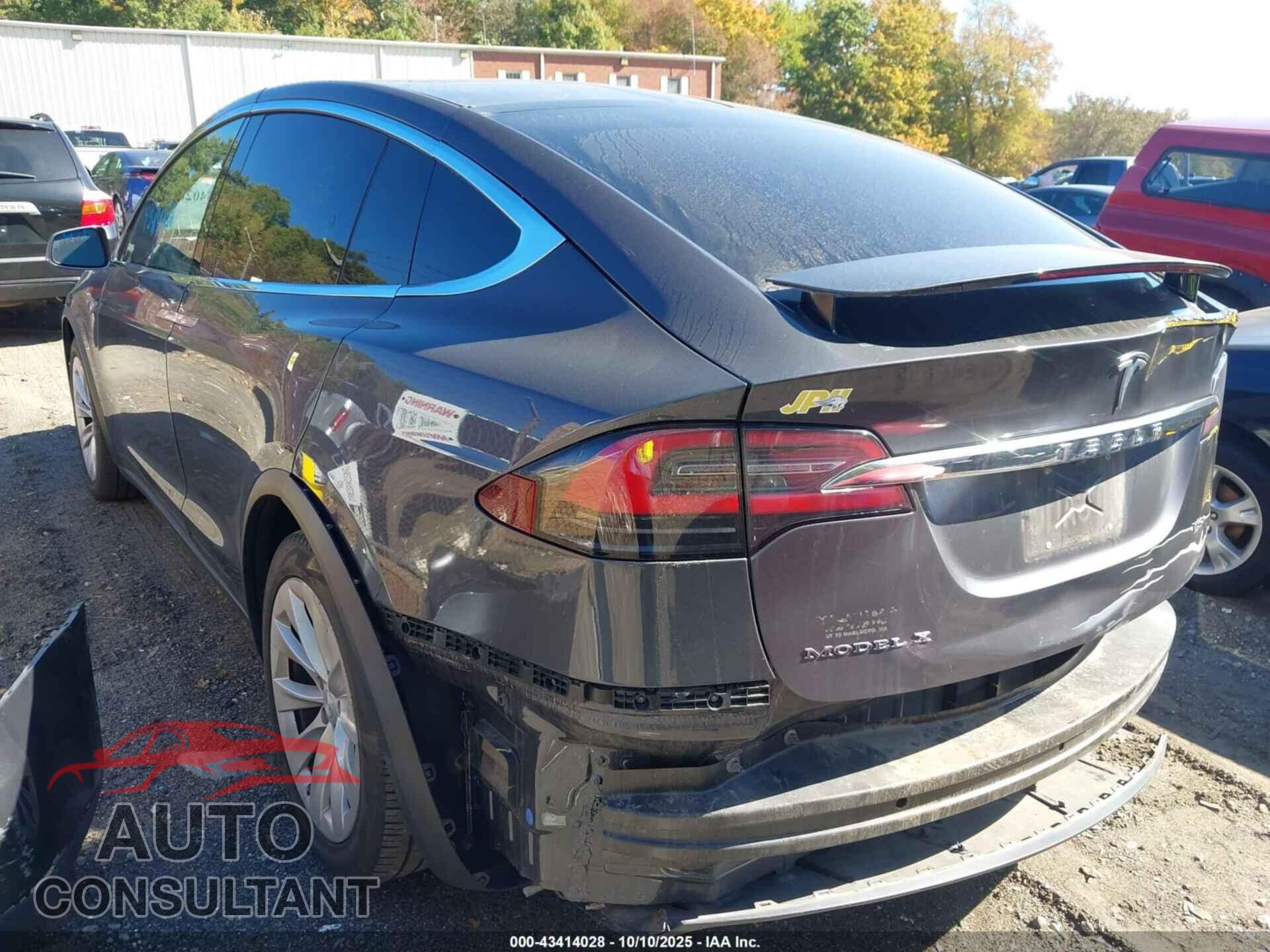TESLA MODEL X 2016 - 5YJXCBE26GF005047