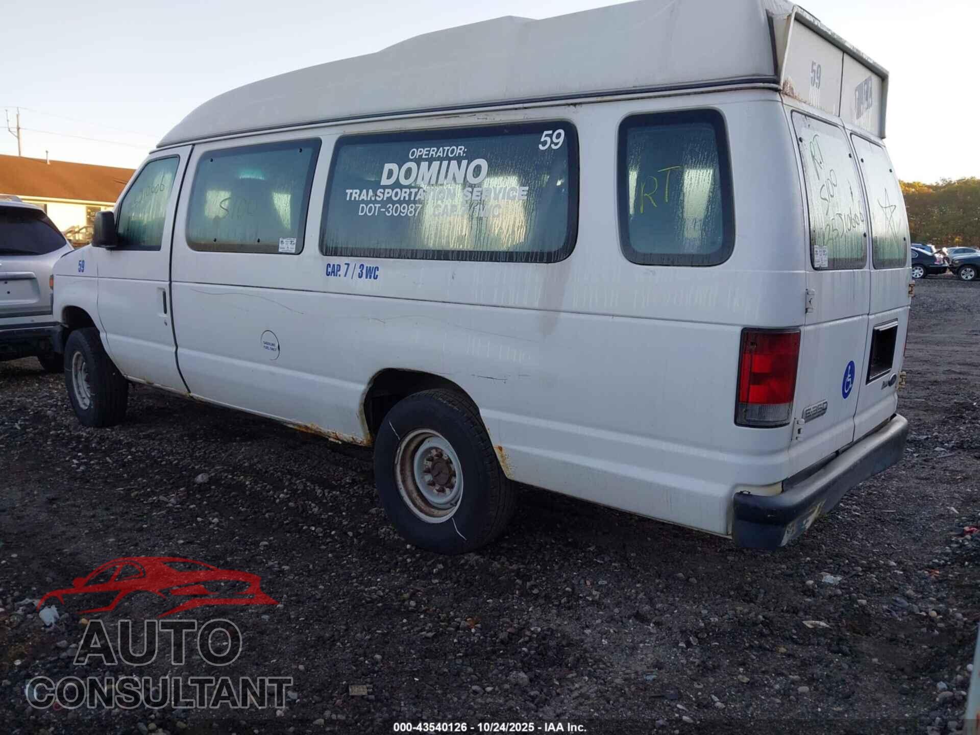 FORD E-350 SUPER DUTY 2010 - 1FTSS3EL4ADA00360