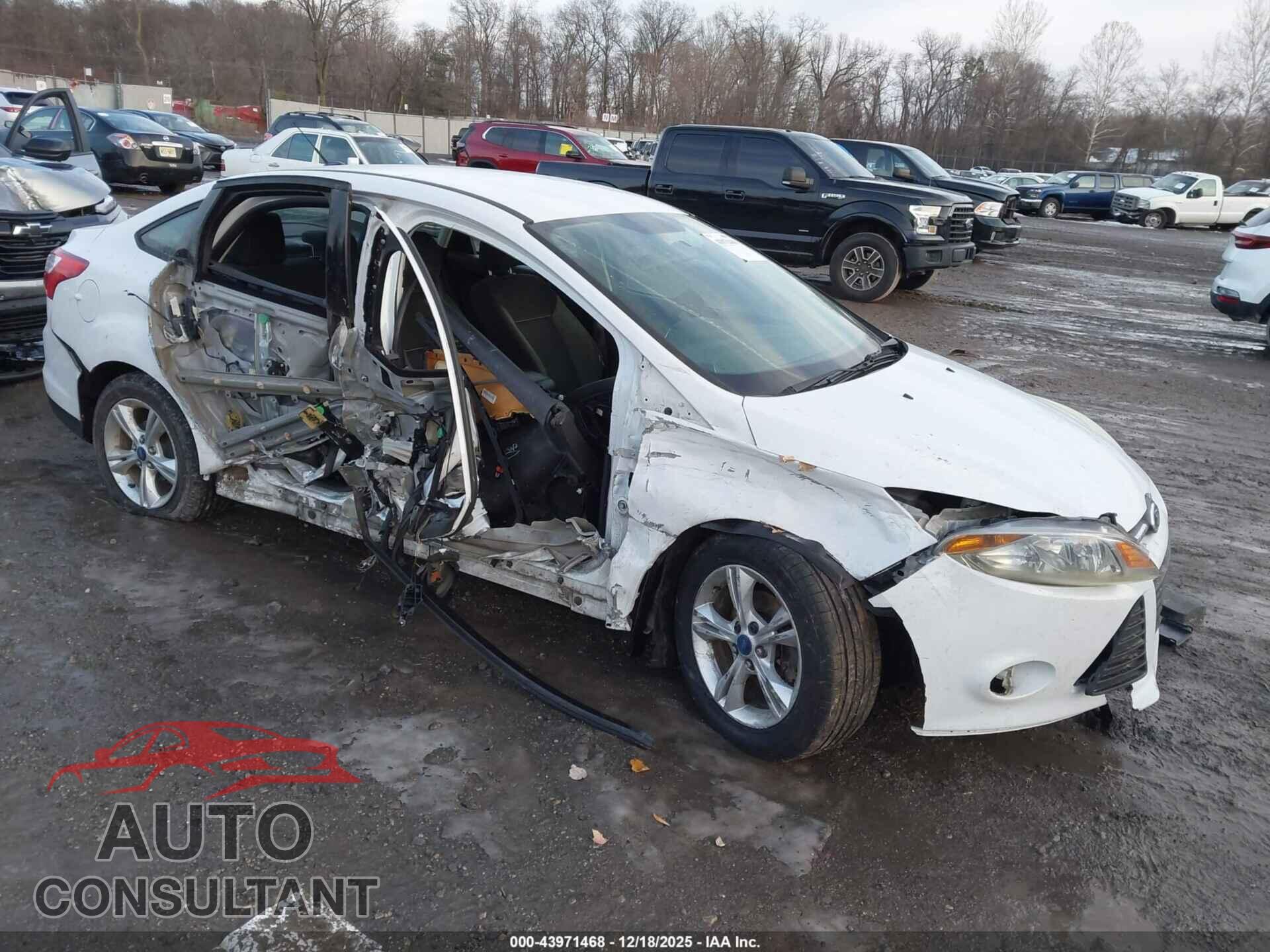 FORD FOCUS 2014 - 1FADP3F20EL285298
