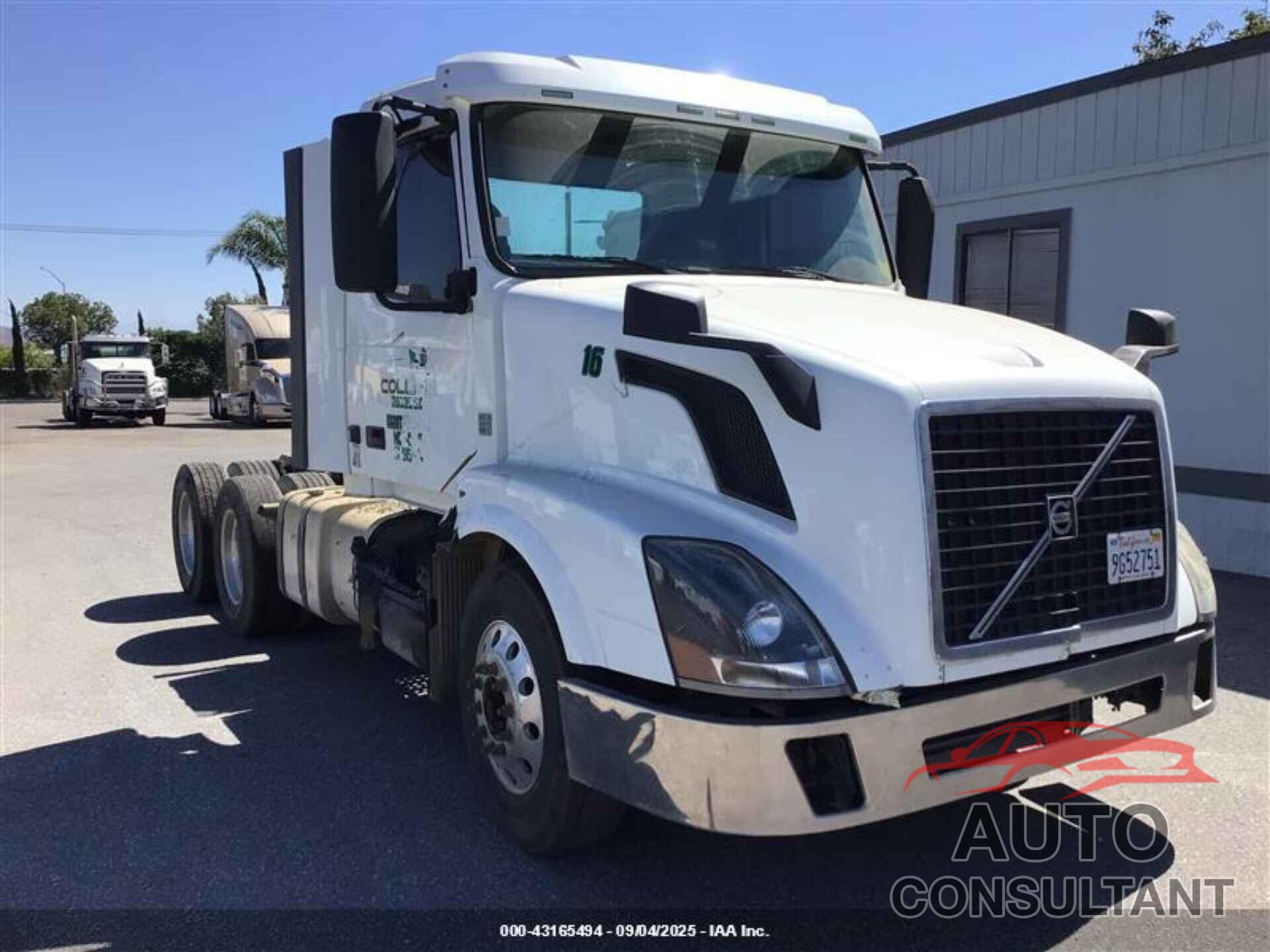 VOLVO VNL 2017 - 4V4NC9EH6HN987092