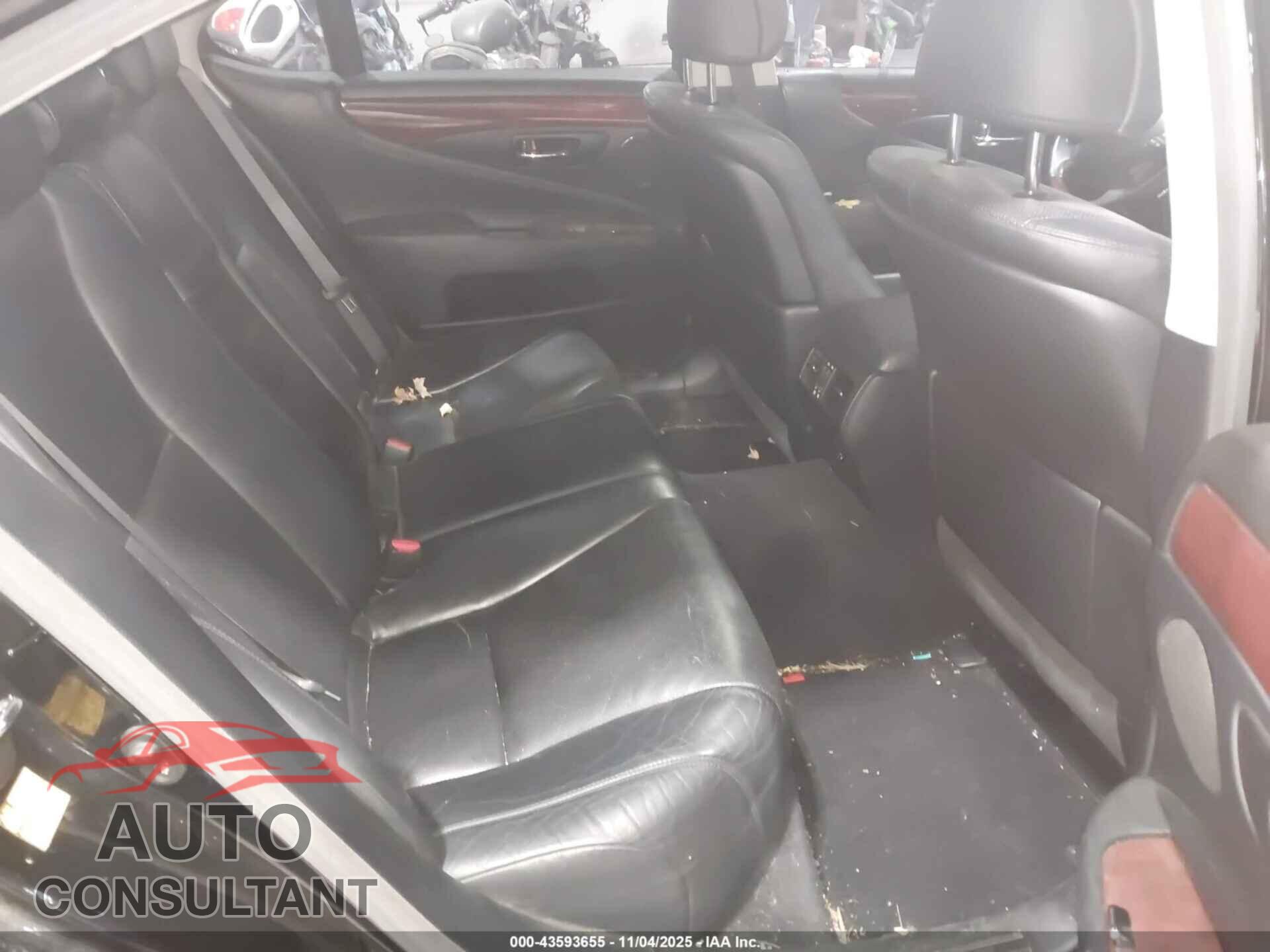 LEXUS LS 460 2009 - JTHCL46F995004313