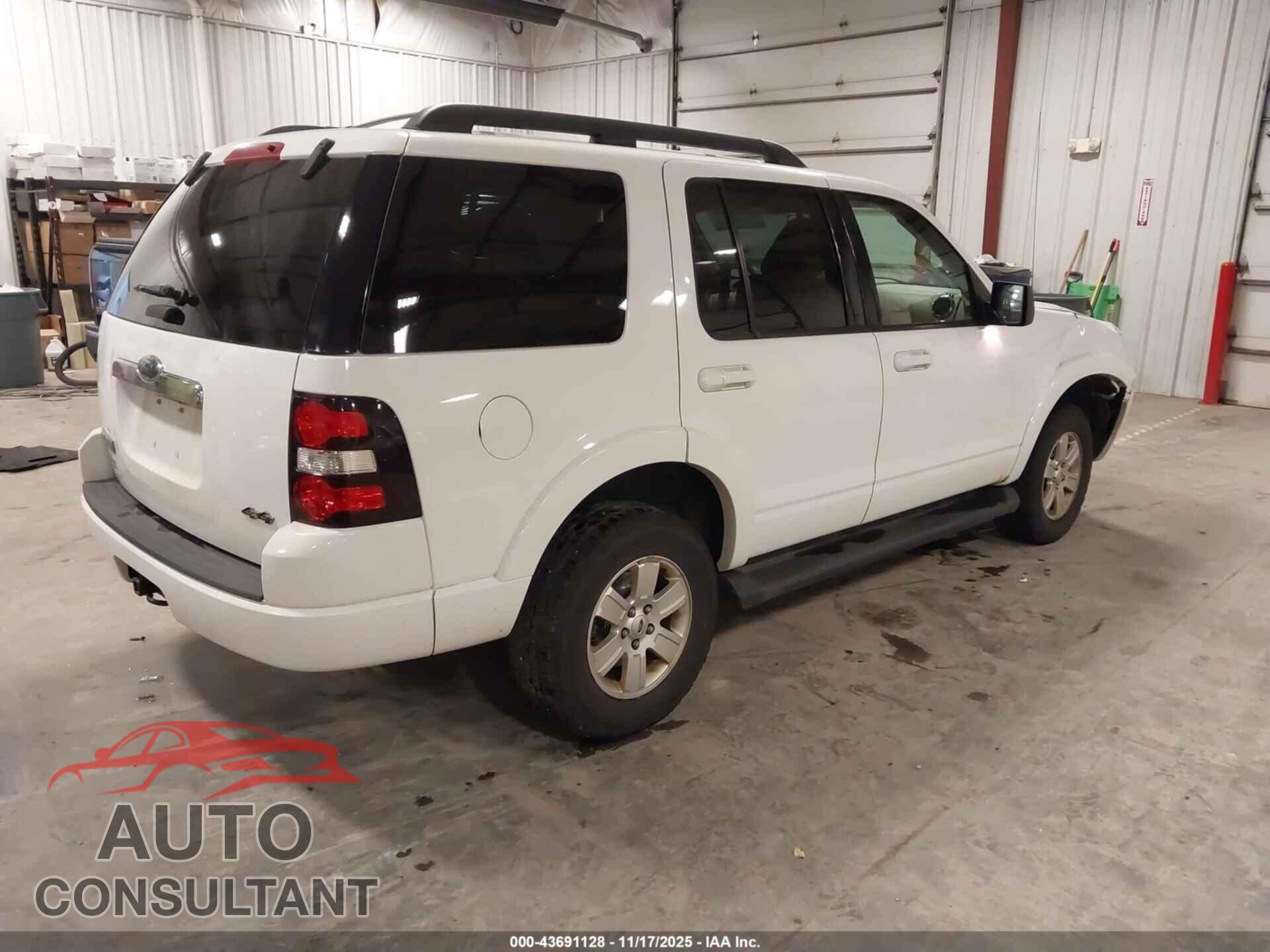 FORD EXPLORER 2009 - 1FMEU73E29UA07561