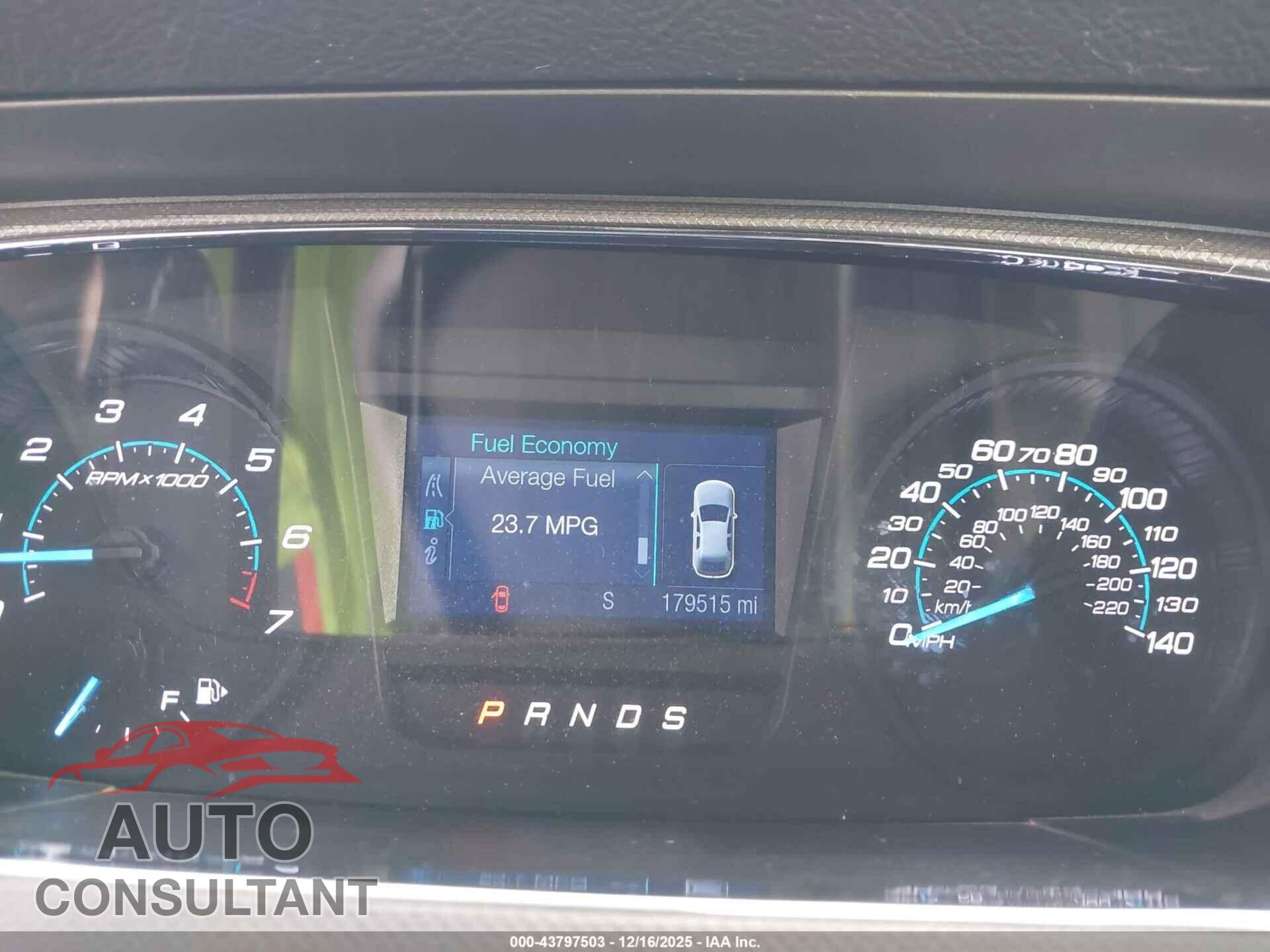 FORD TAURUS 2015 - 1FAHP2D81FG204208