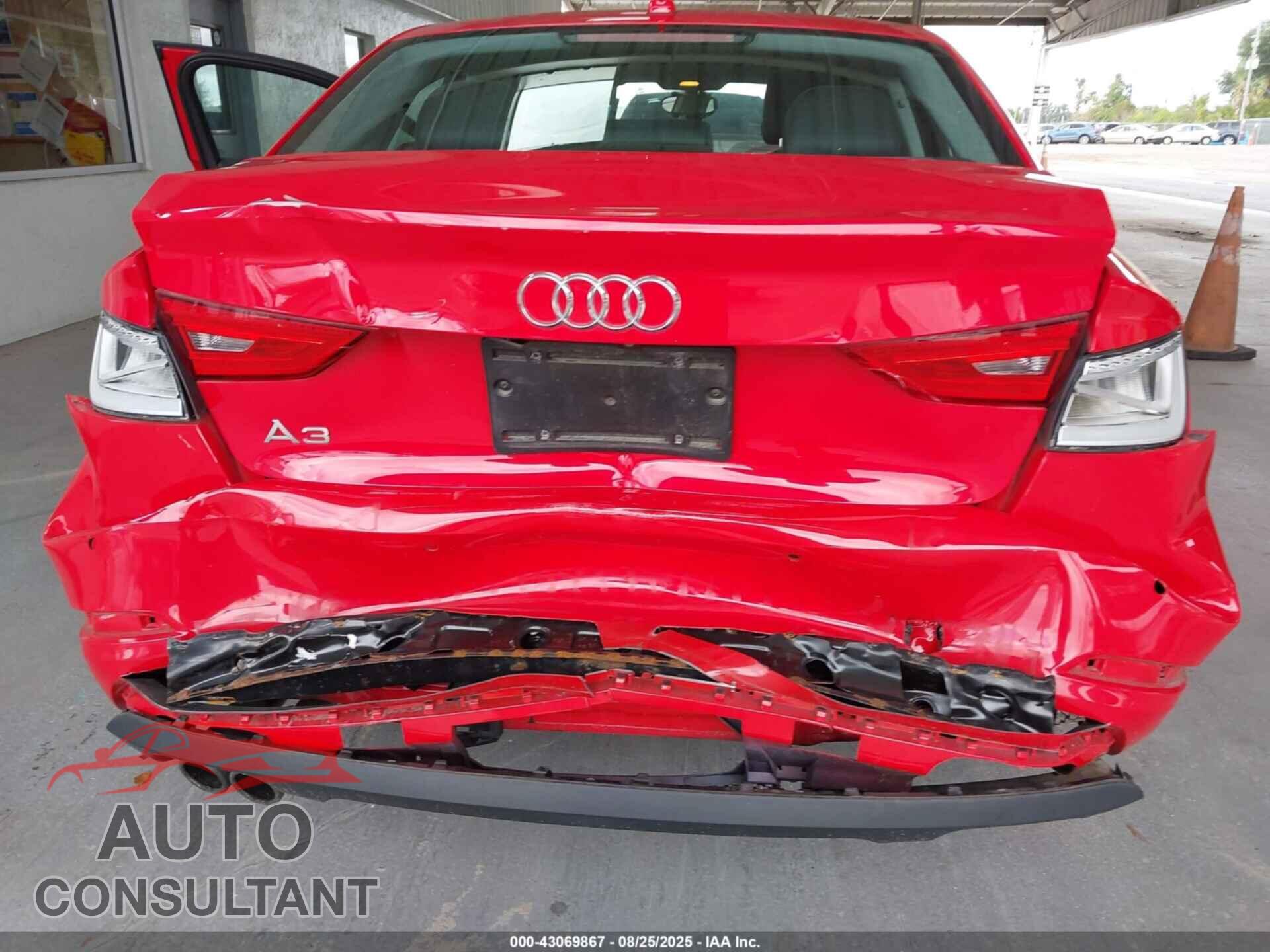 AUDI A3 2015 - WAUACGFF1F1089240