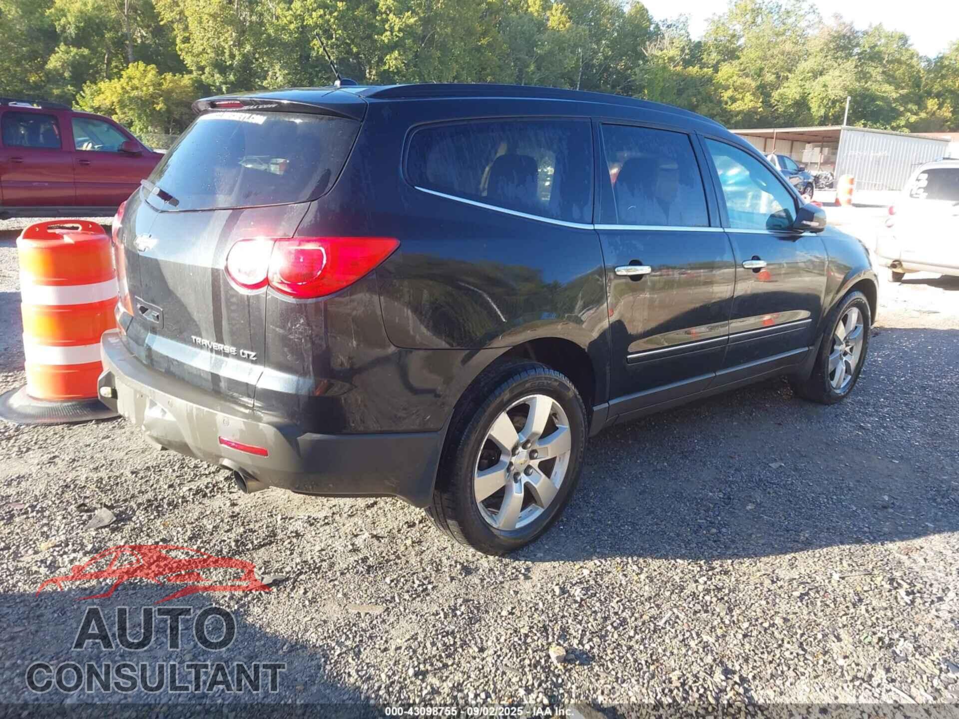 CHEVROLET TRAVERSE 2012 - 1GNKVLED7CJ357933