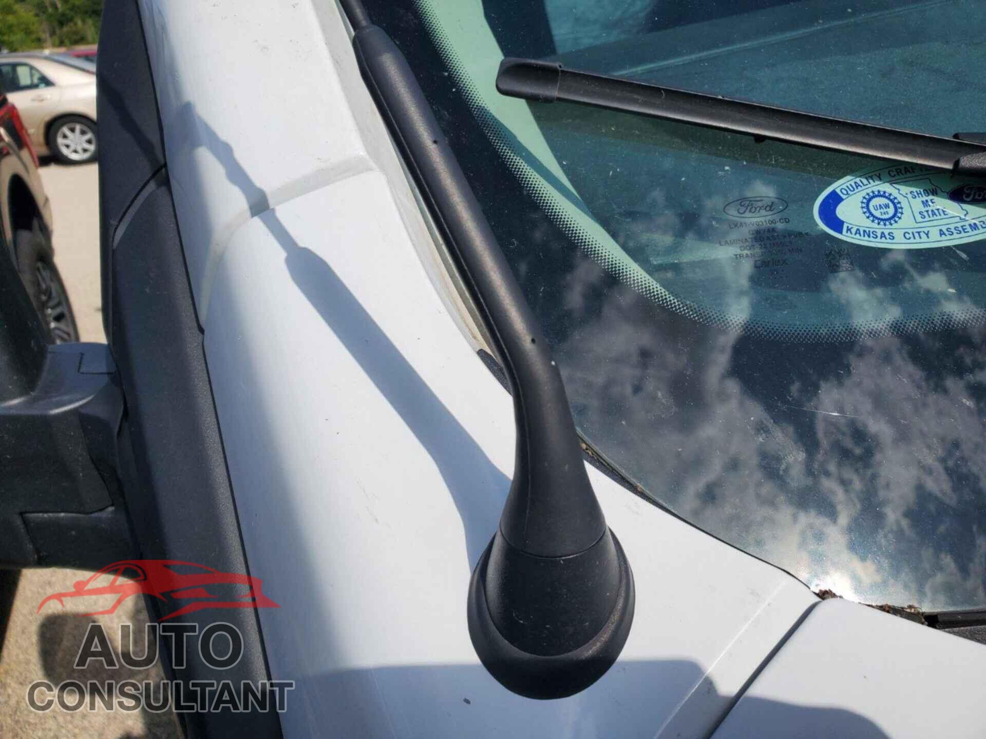 FORD TRANSIT 2021 - 1FTBR1C87MKA02540