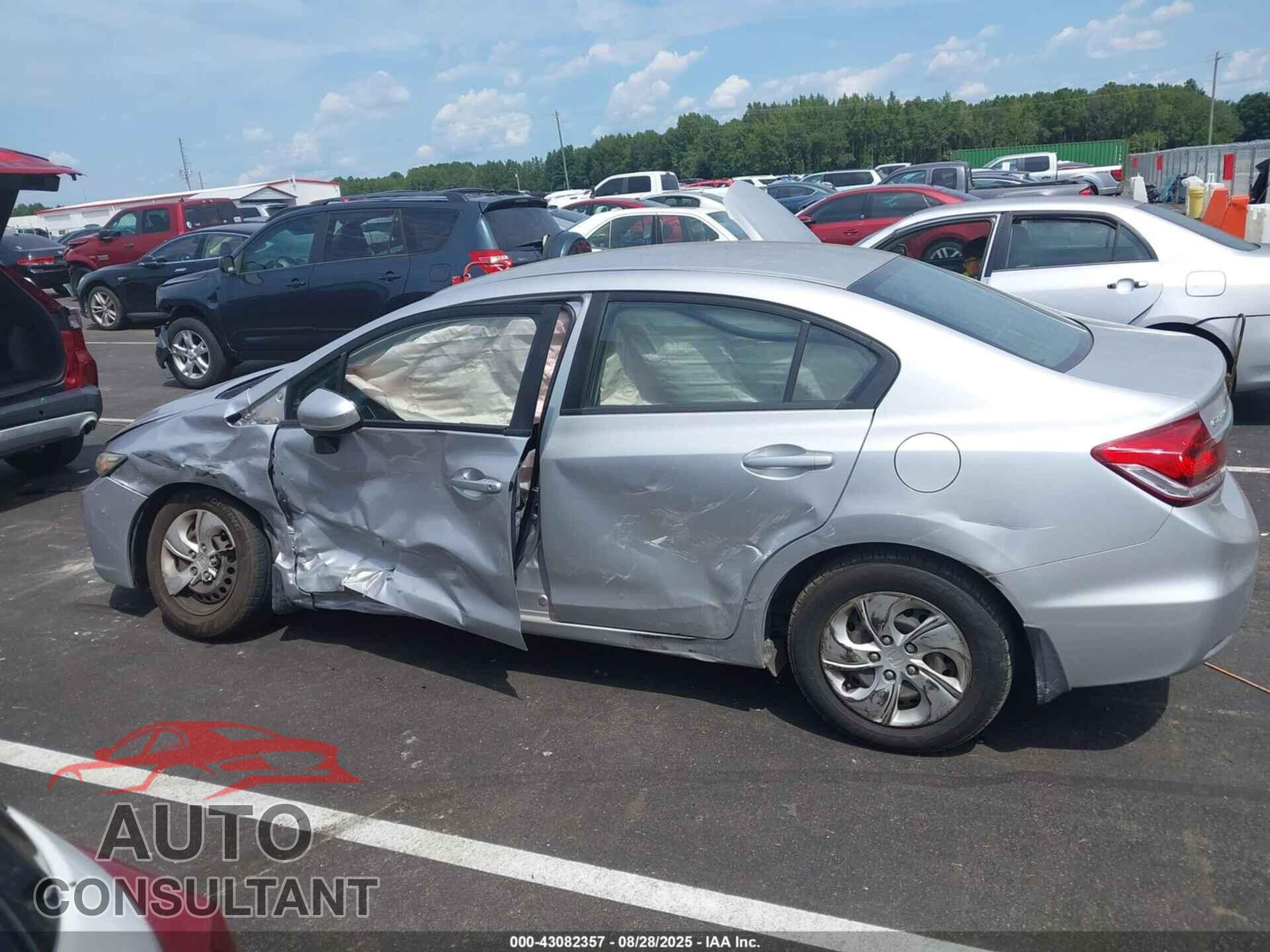 HONDA CIVIC 2015 - 19XFB2F54FE050564