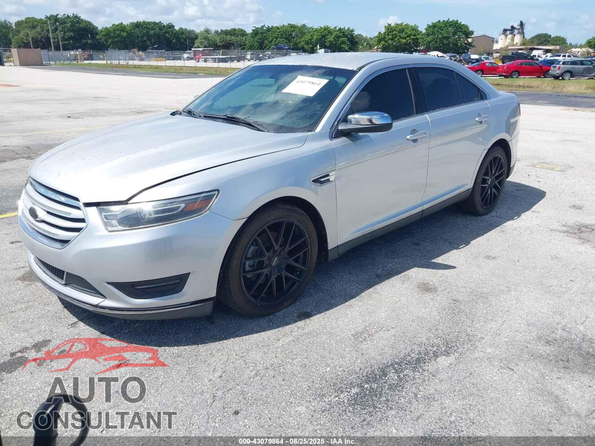 FORD TAURUS 2015 - 1FAHP2F87FG110430