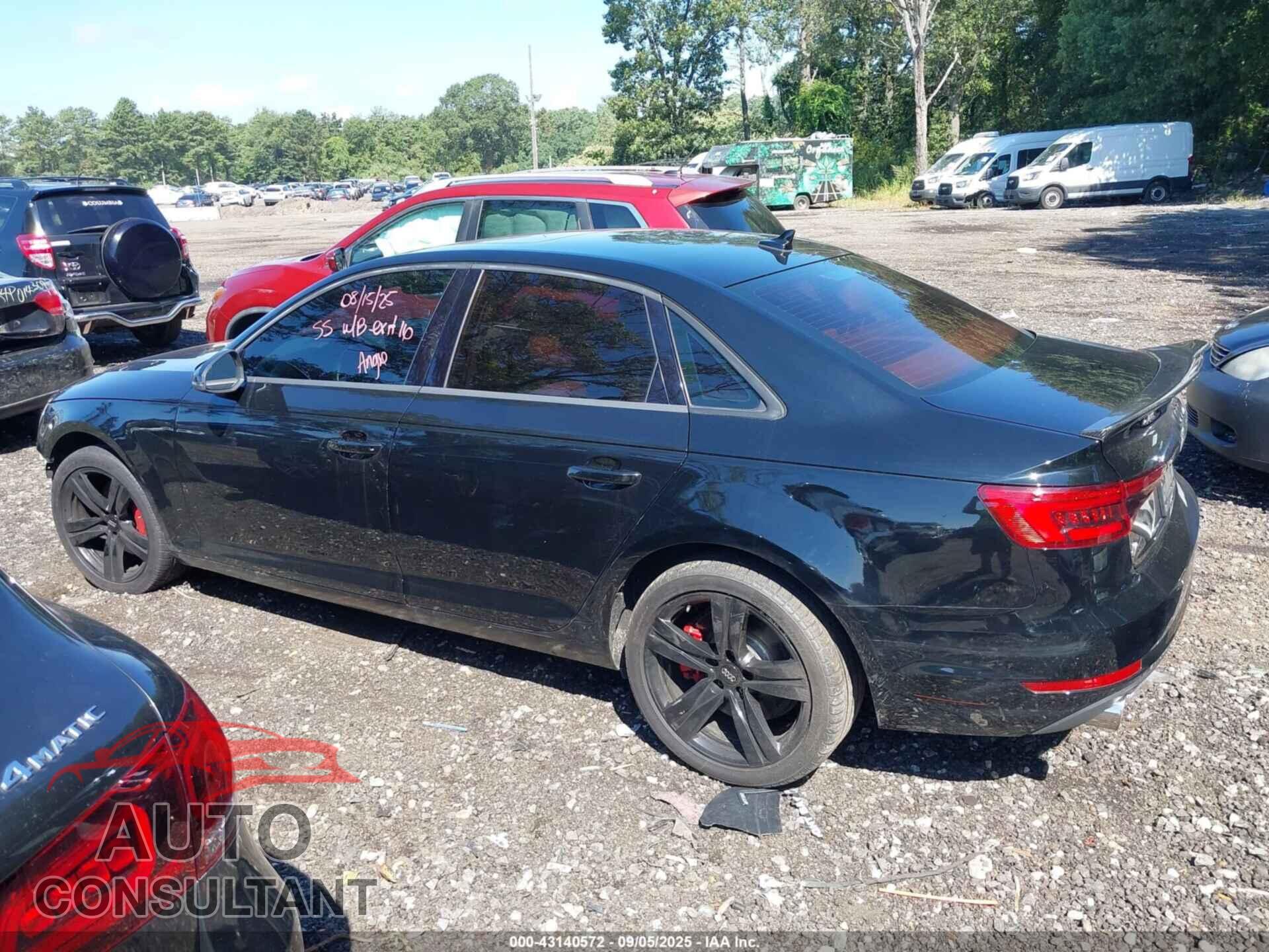 AUDI A4 2017 - WAUANAF44HN055326