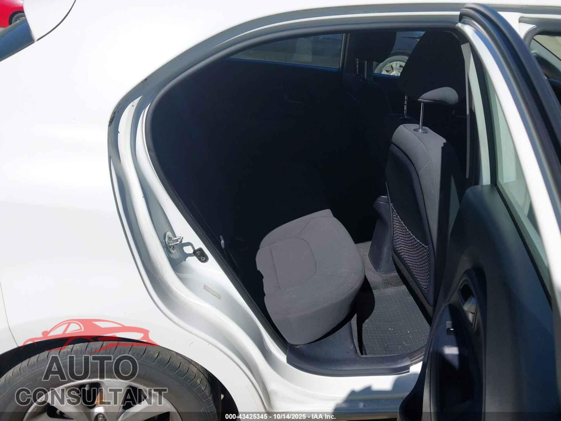 KIA RIO 2015 - KNADN5A33F6459096